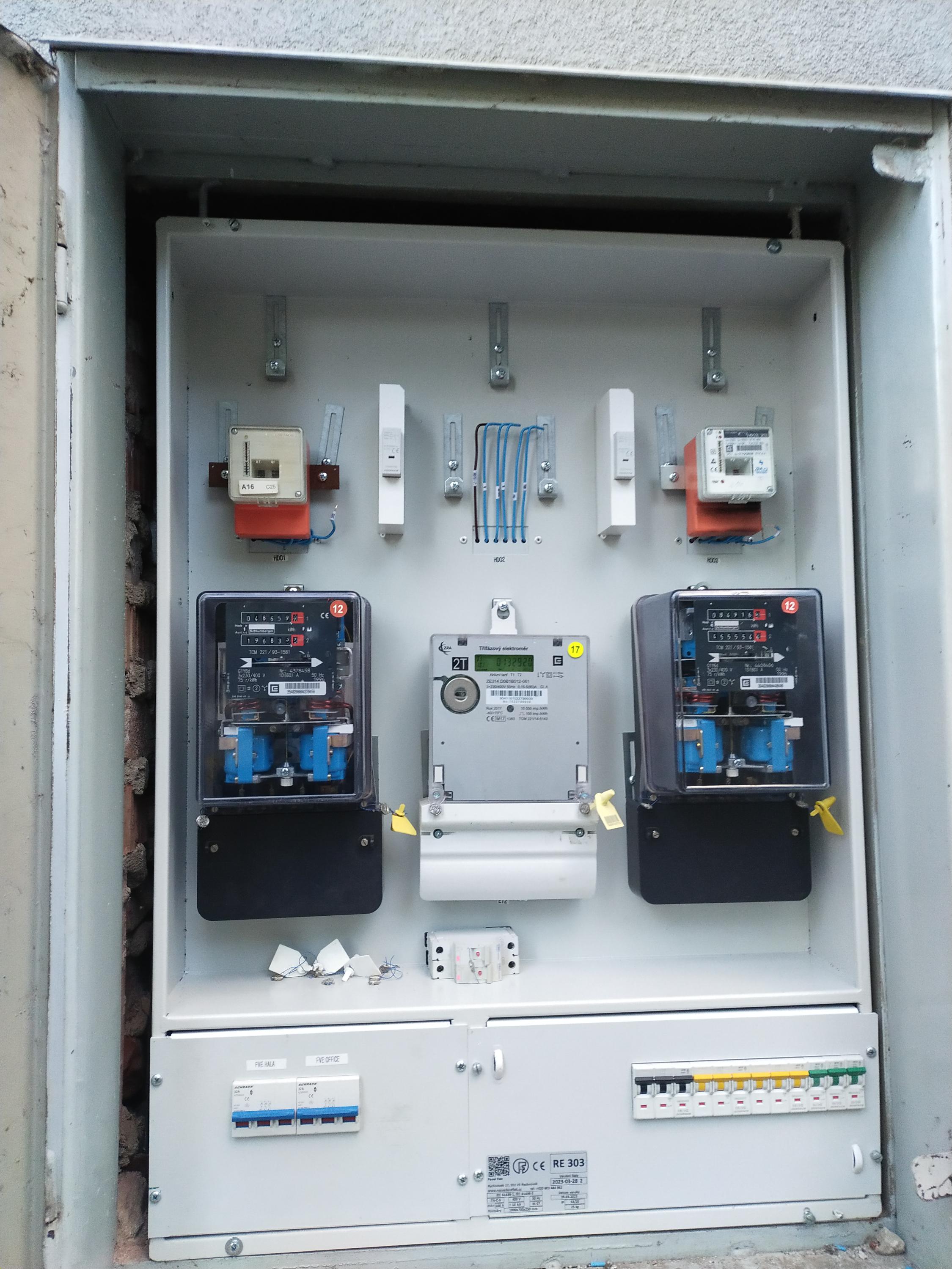 CMT Elektroinstalace - Revize Samuel H. Čech foto 5