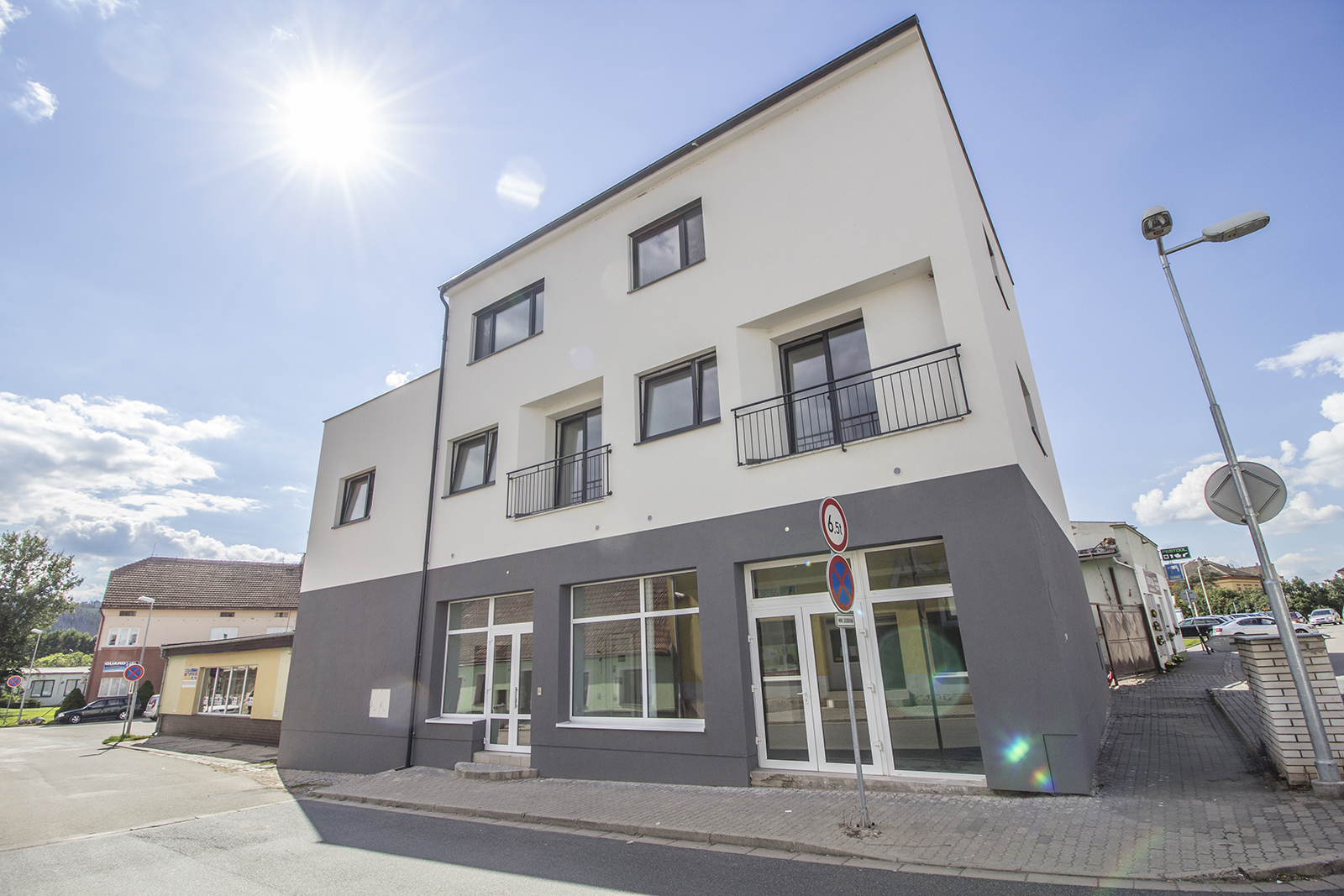 Realitní agentura R21