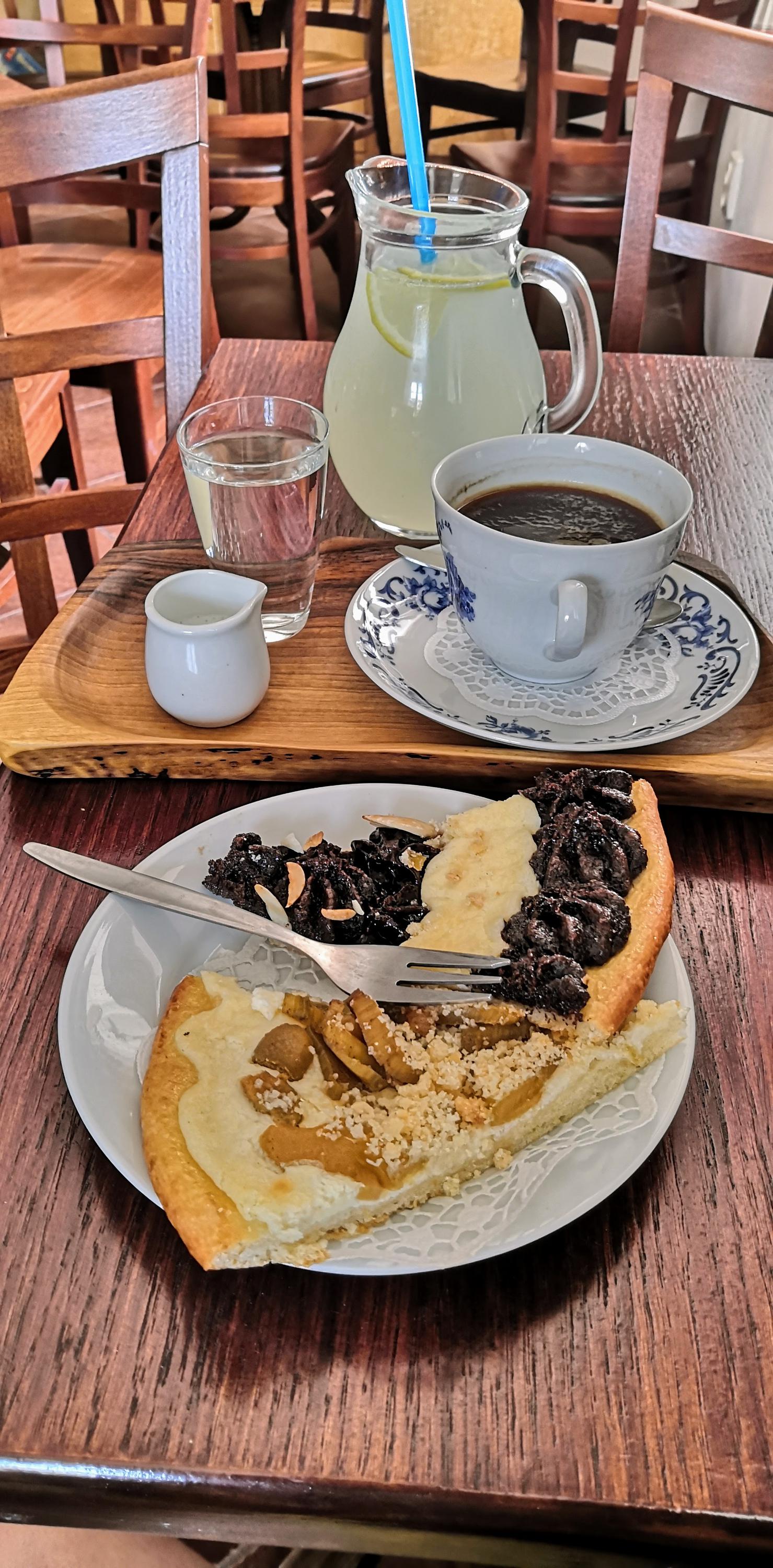 Kavárna Cukrárna Pod Ronovem foto 5