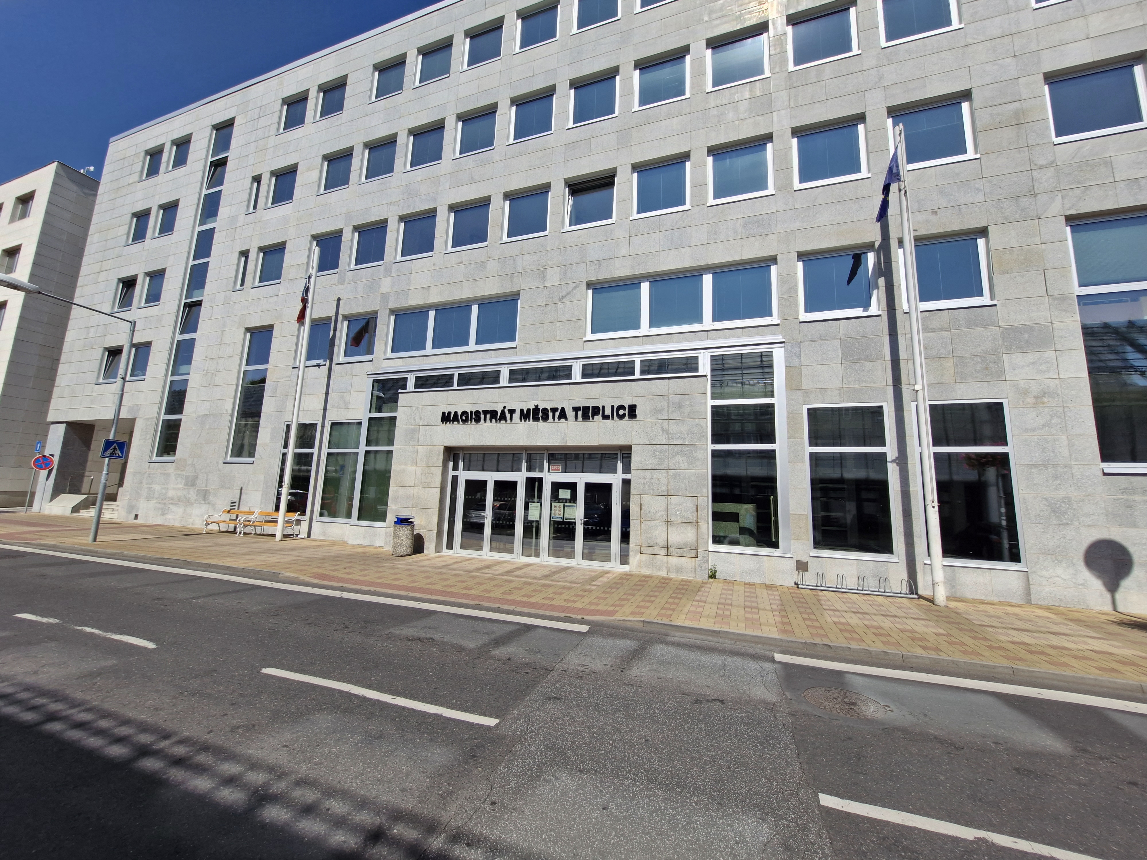 Magistrát města Teplice - Živnostenský úřad foto 3