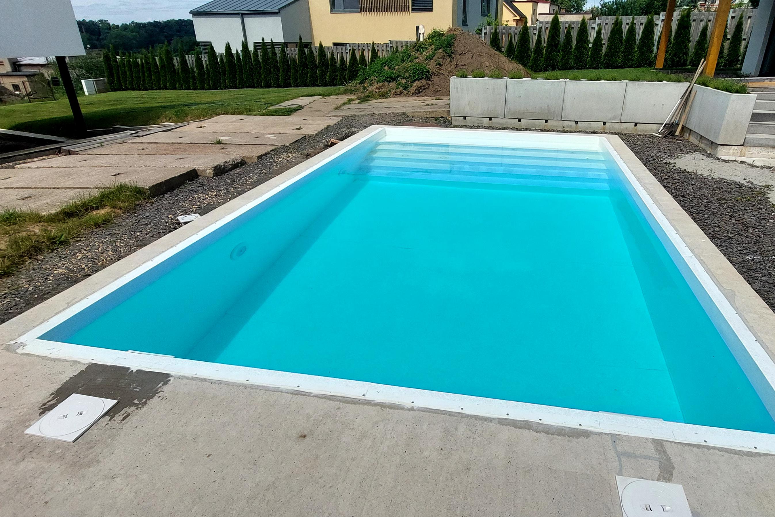 Izolace bazénů a jezírek