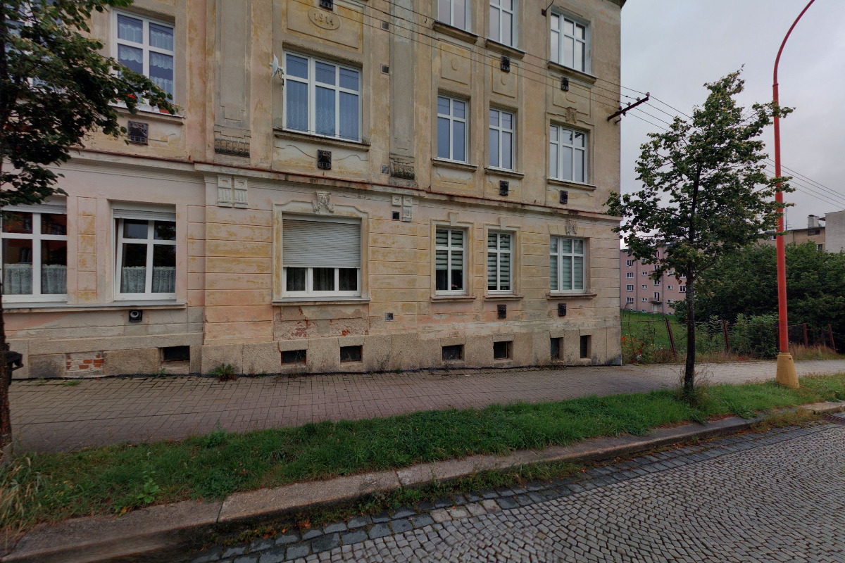 Re-Stav Rekonstrukce a Stavby