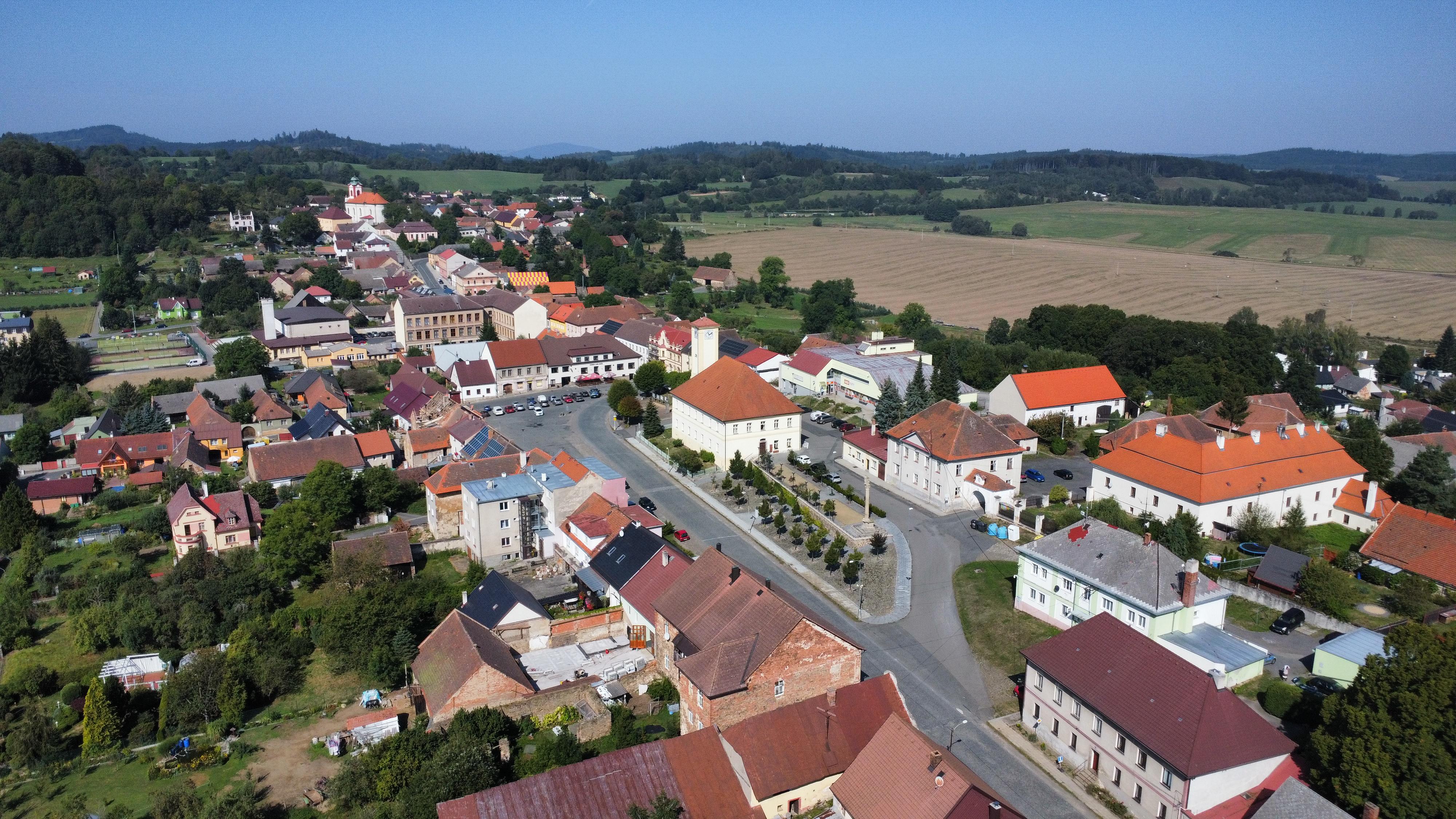Plánice - městský úřad foto 6