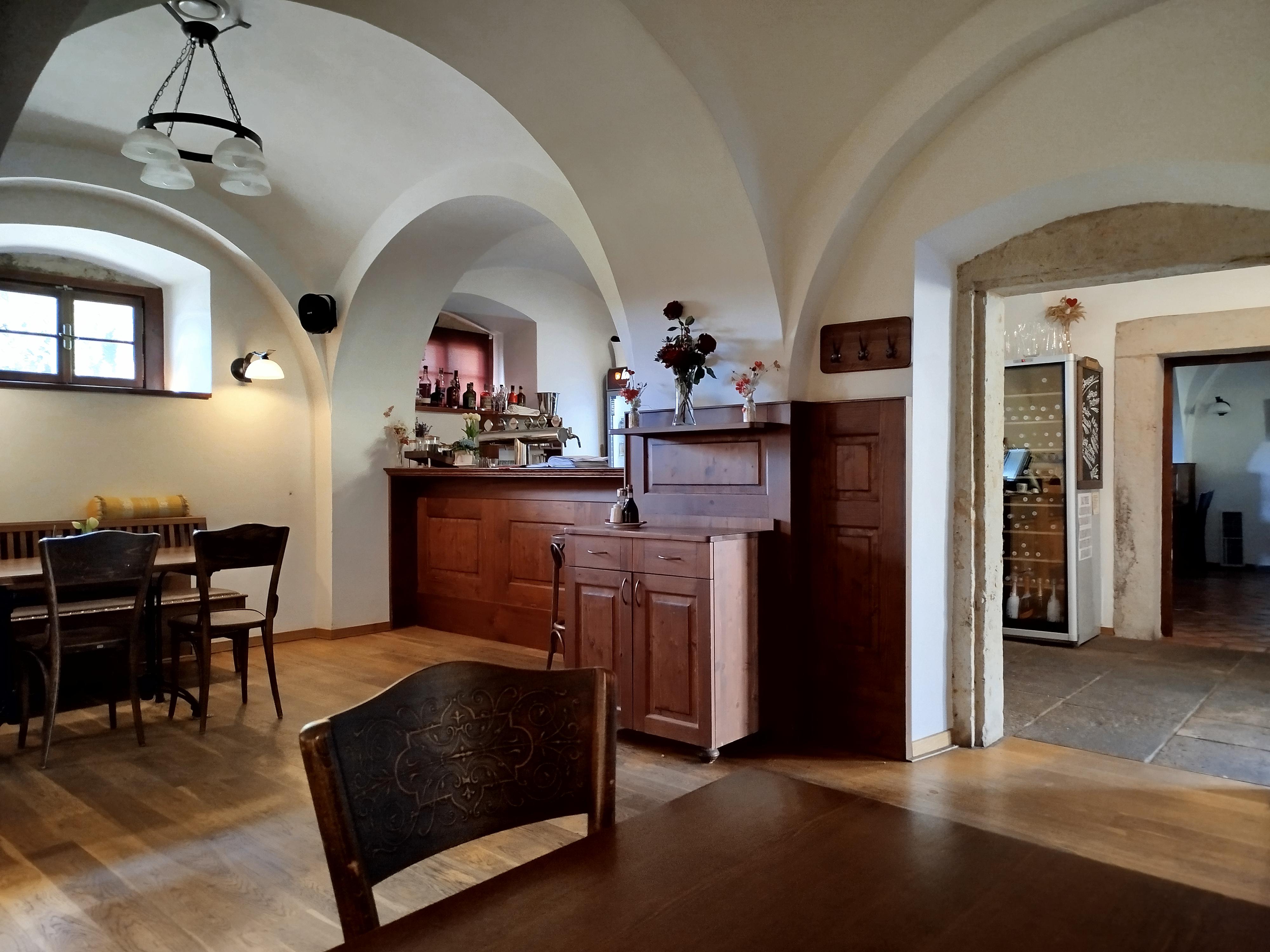 Restaurace Na Faře foto 2