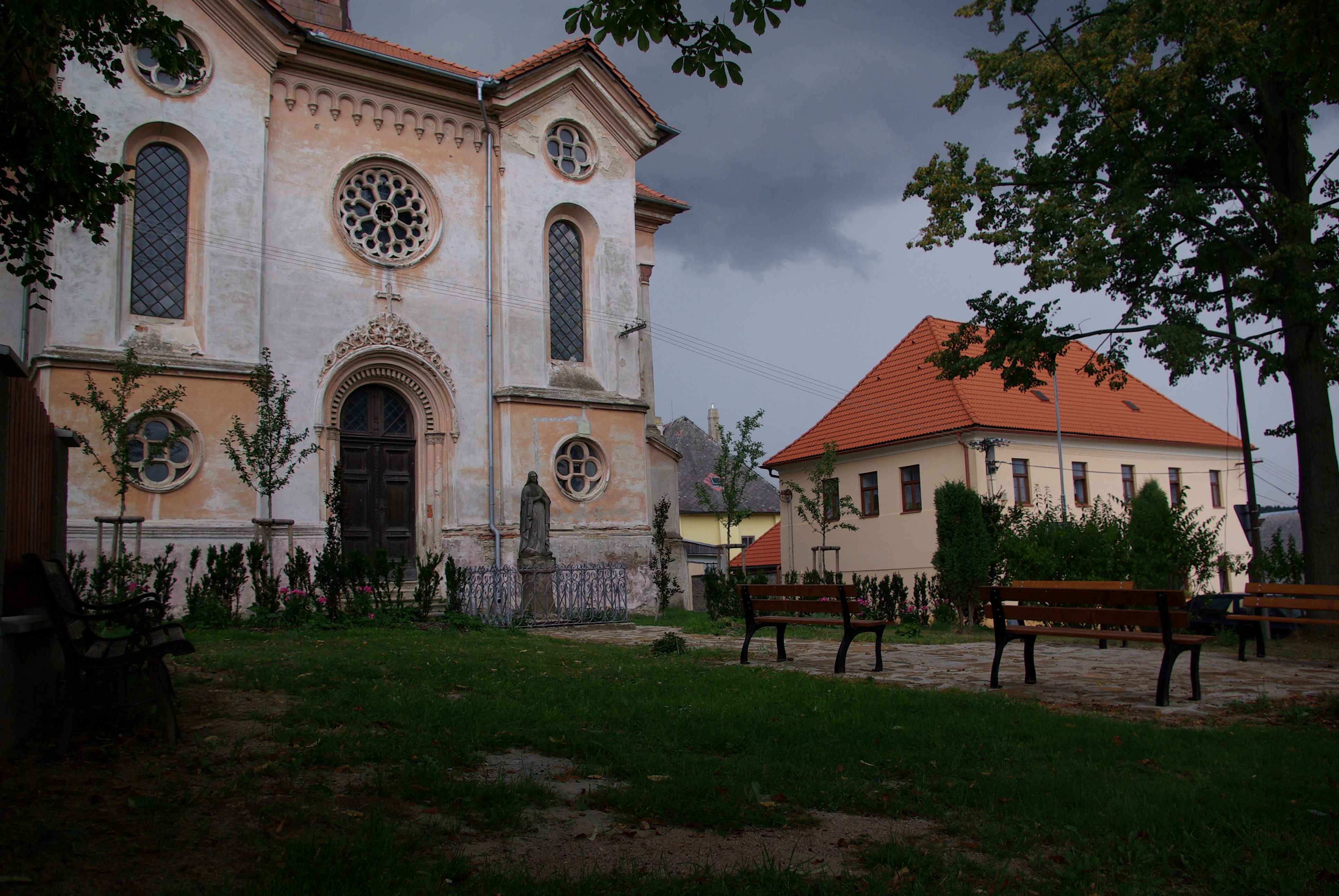 Čestín - obecní úřad foto 4