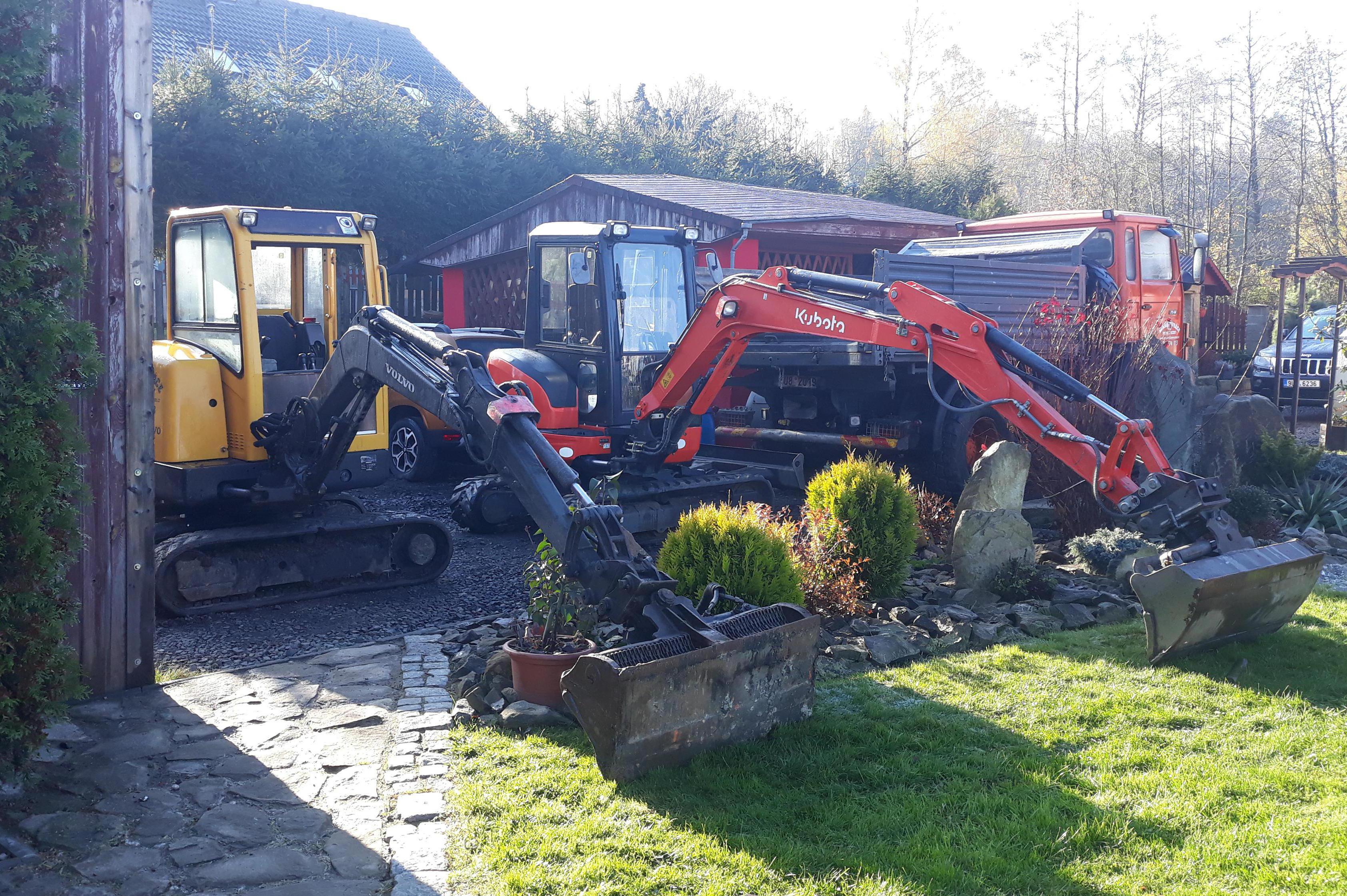 Zemni-vykopove-prace.cz  Petr&dcery