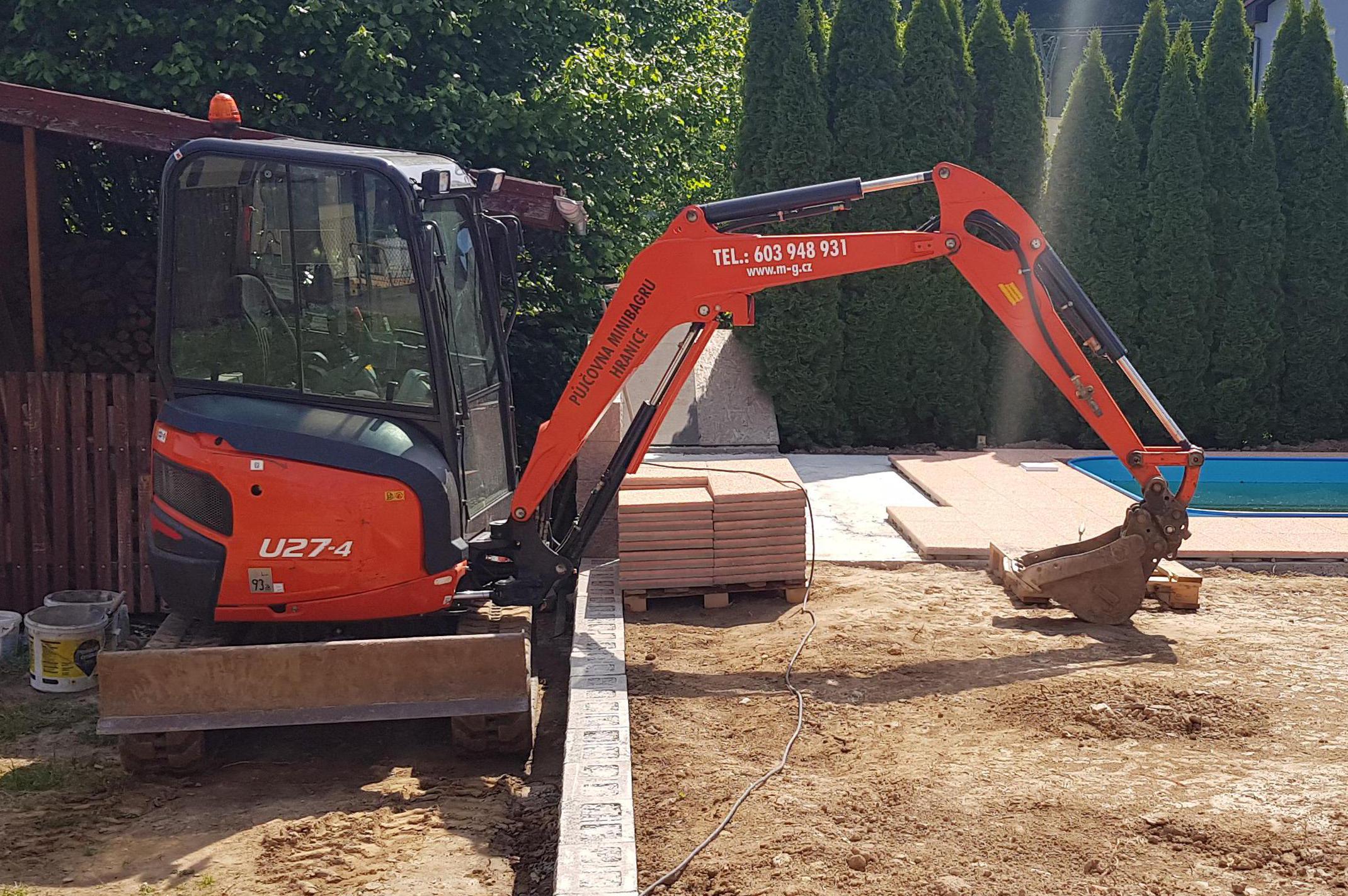 Půjčovna minibagru Hranice