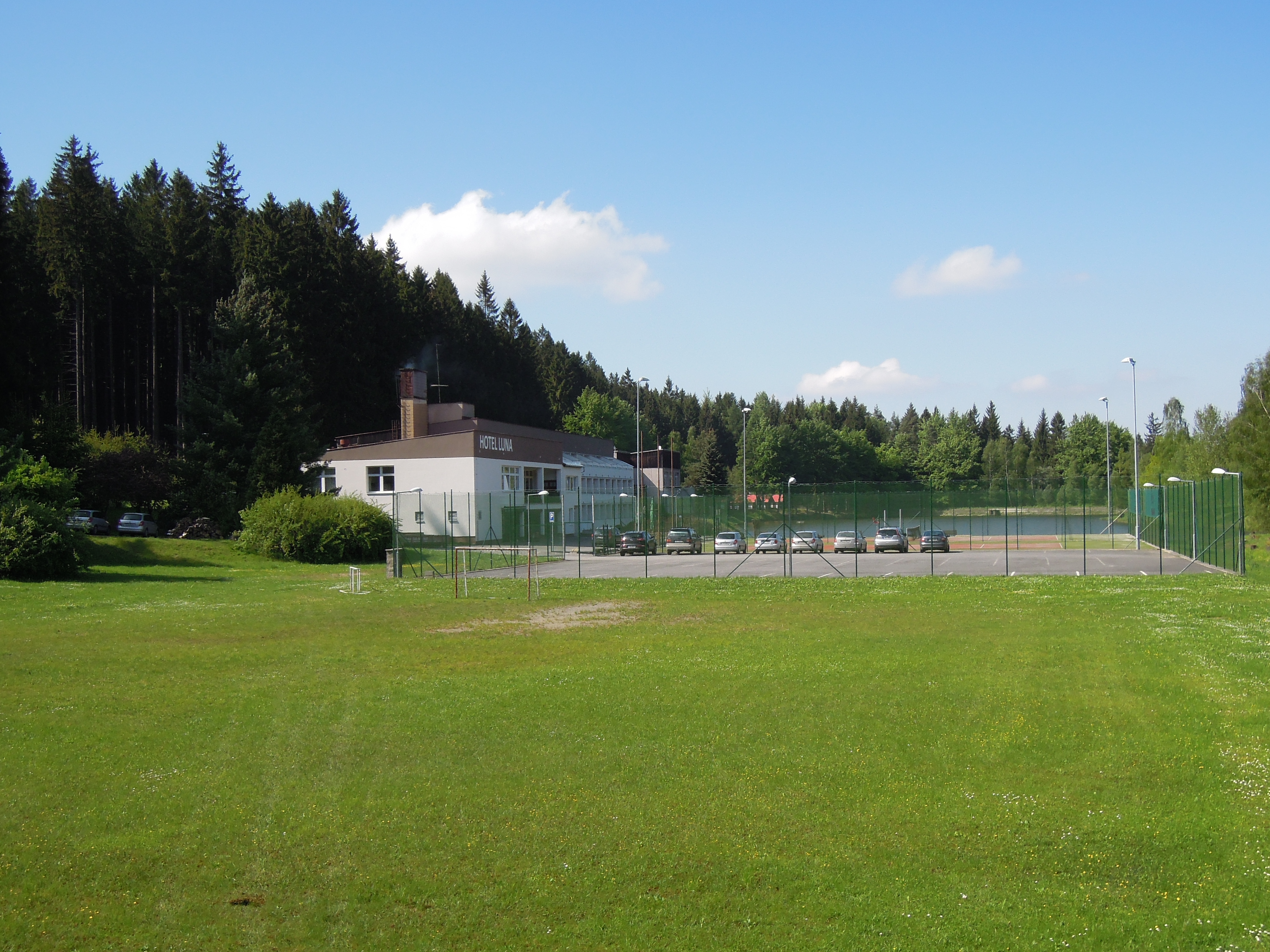 Sportoviště LUNA foto 3