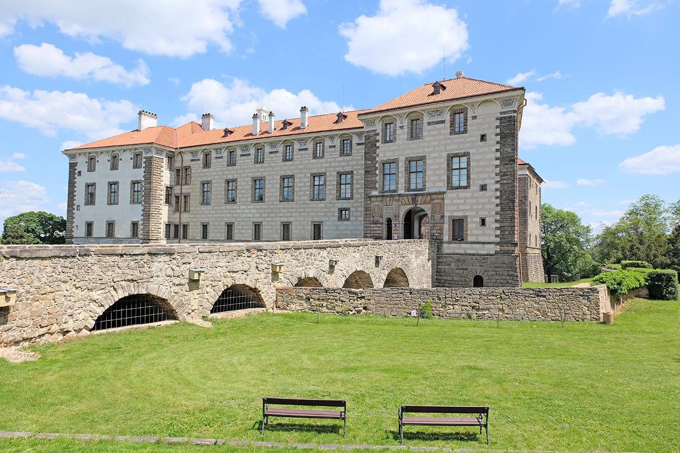 Zámek Nelahozeves foto 2