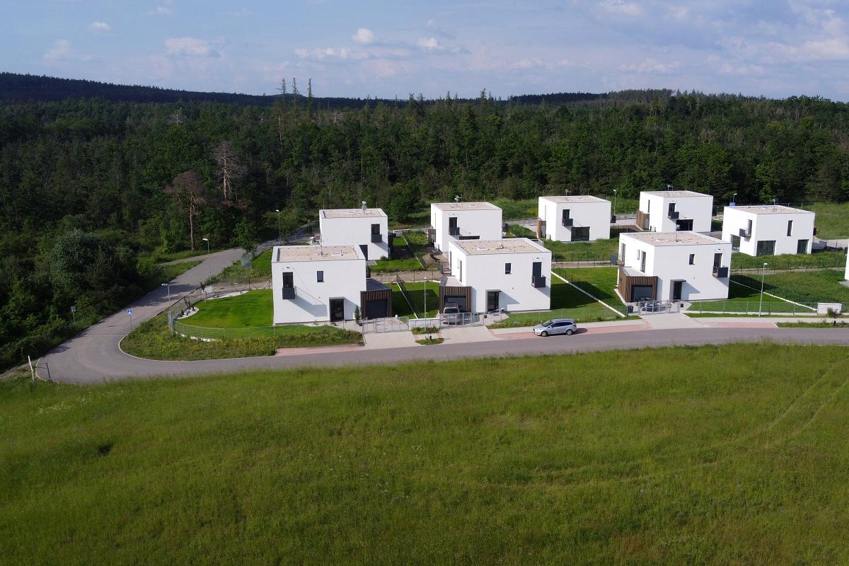 Naevia Invest s.r.o.