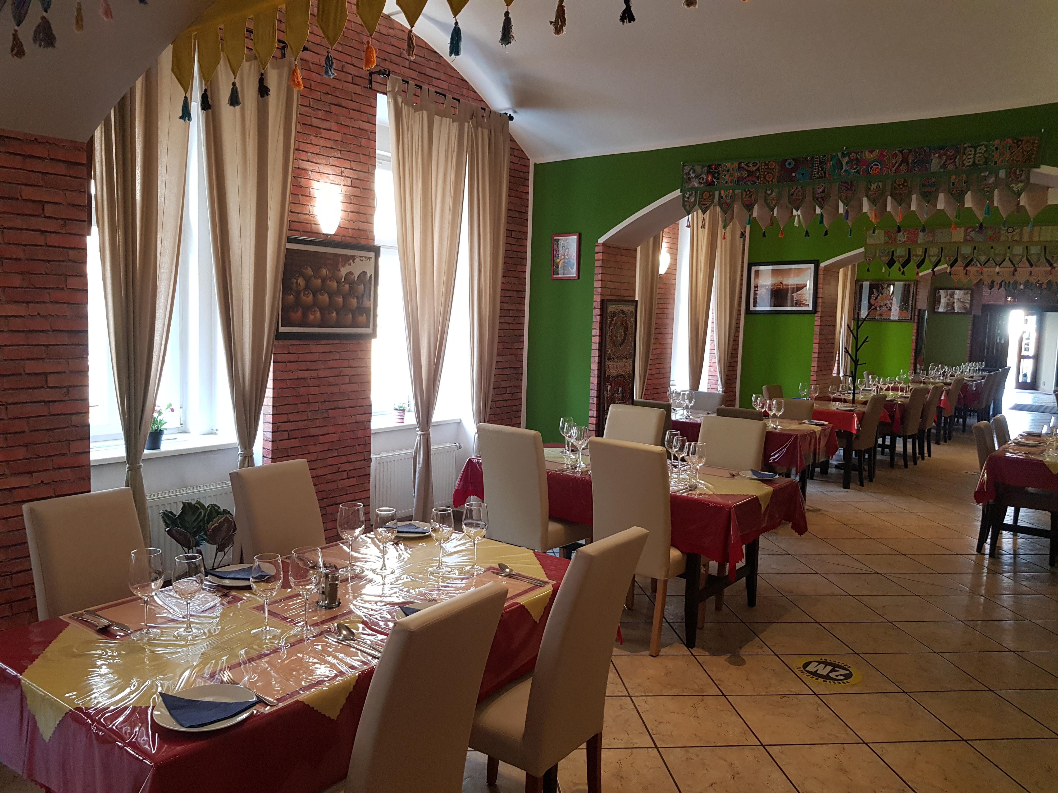 TAJ MAHAL EXPRESS Indická Restaurace foto 3