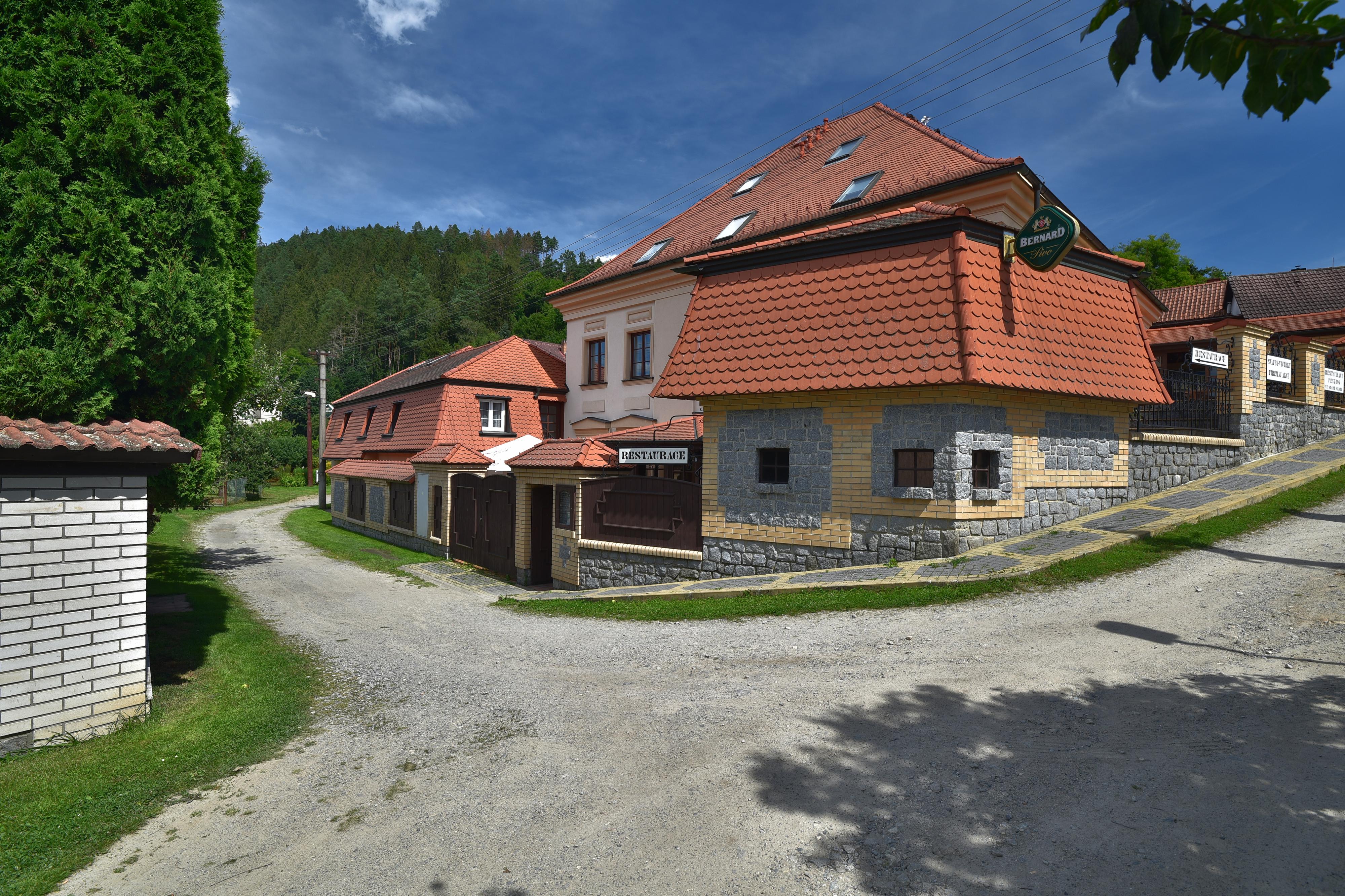 Restaurace Ve Staré škole foto 3