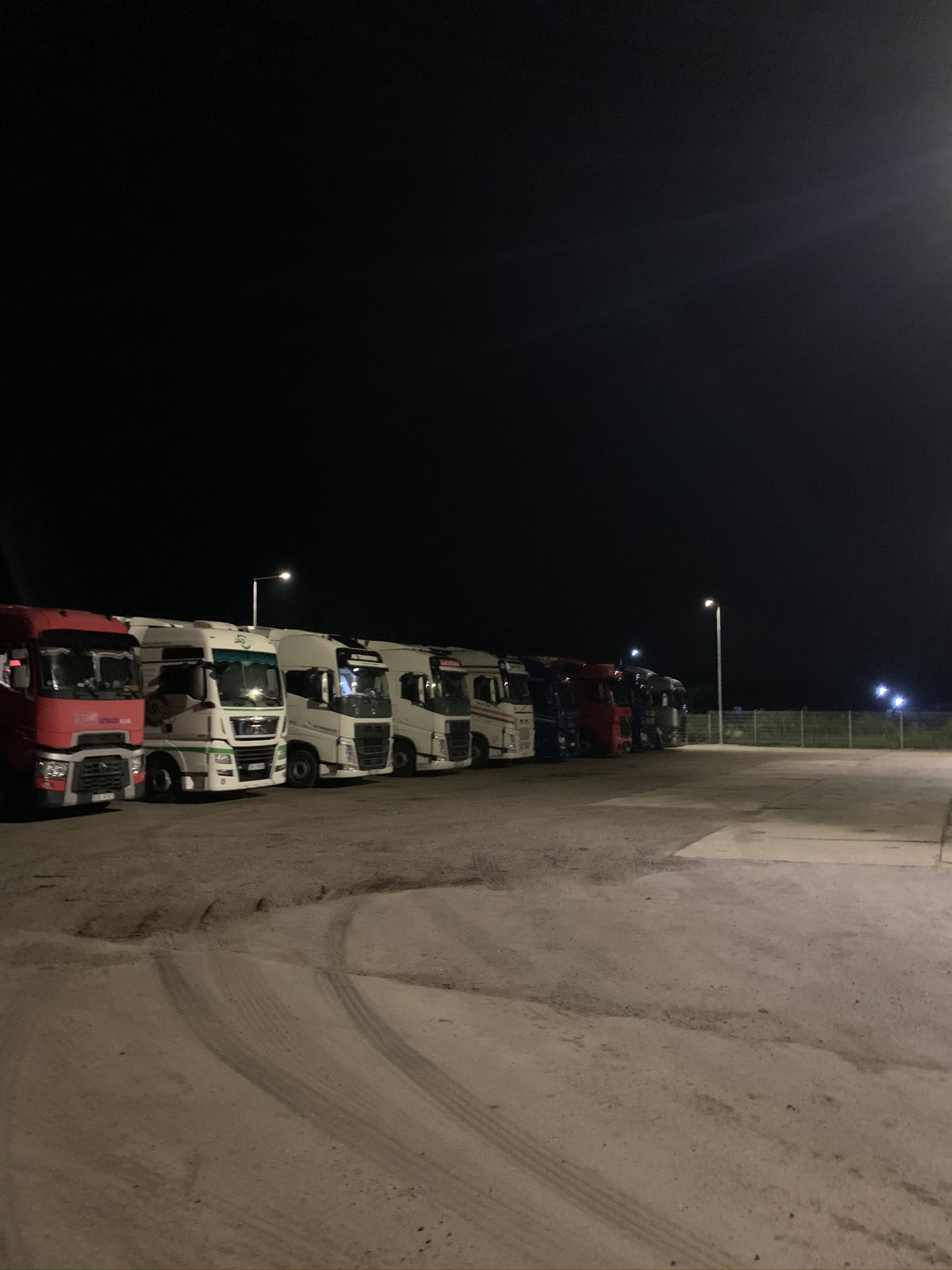 D2 Truckpark foto 6