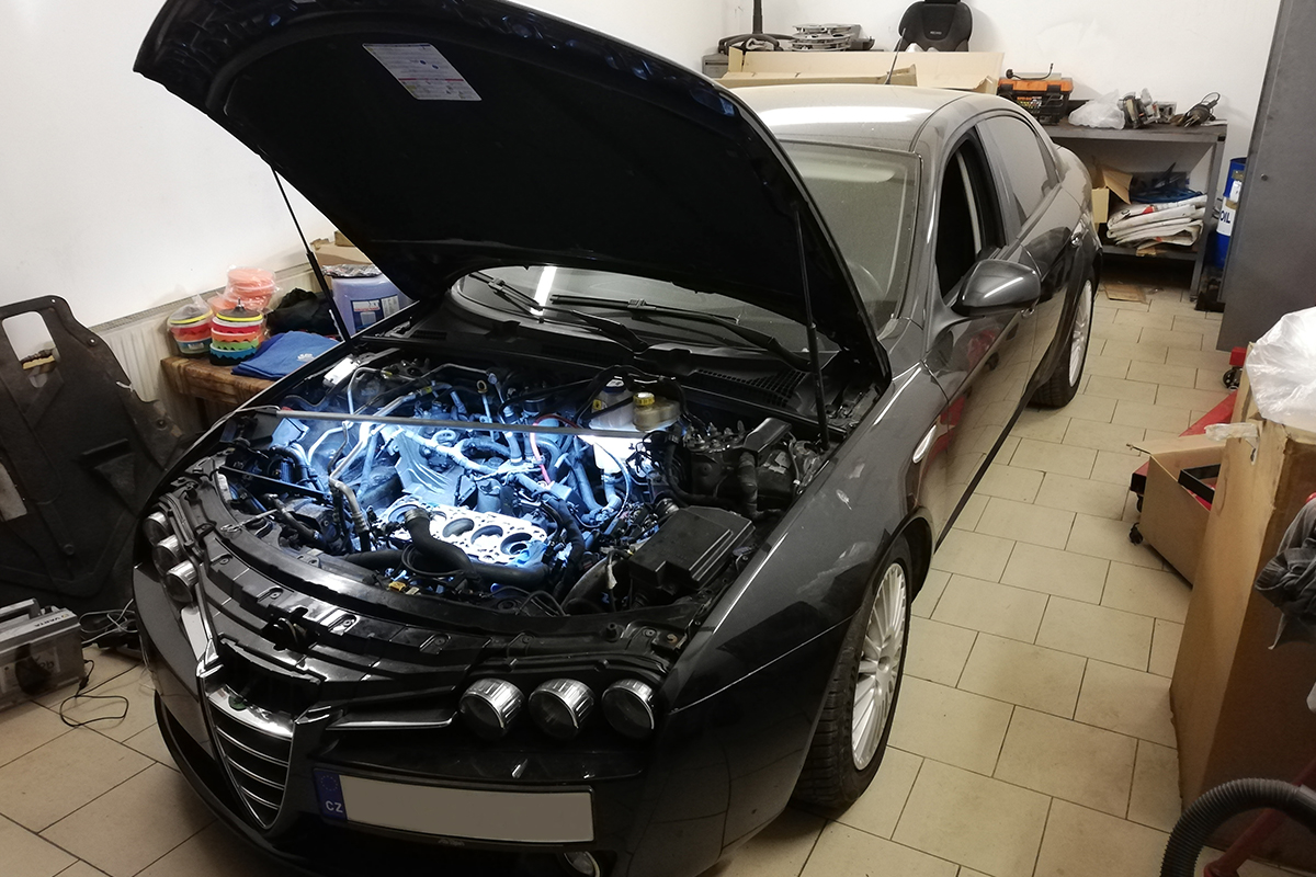 Rovnání bloků motorů - Bc. Michal Jánoš foto 4