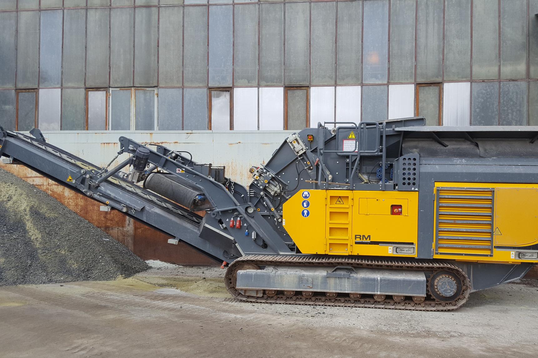 Drcení a třídění stavebních materiálů