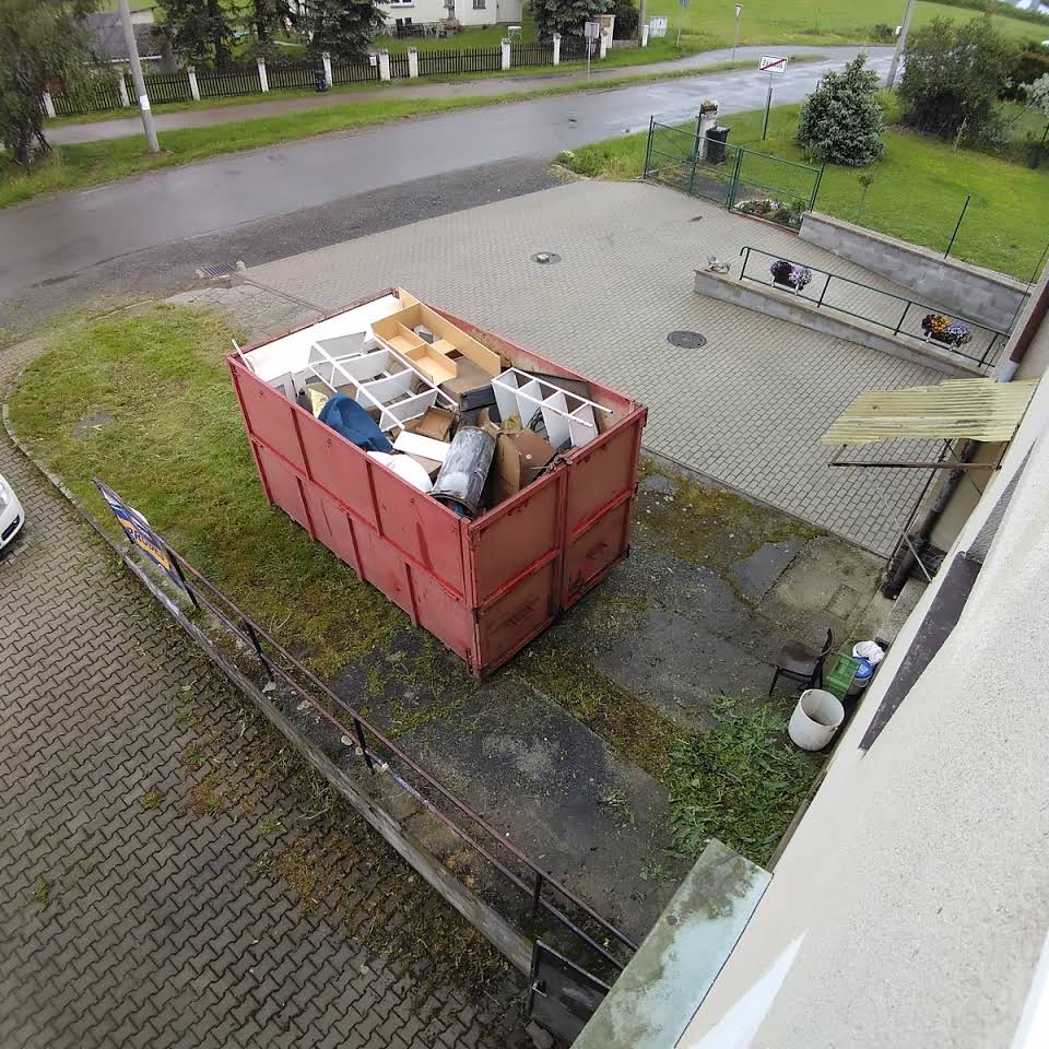 Vyklízení nemovitostí - rychle, levně, spolehlivě foto 6