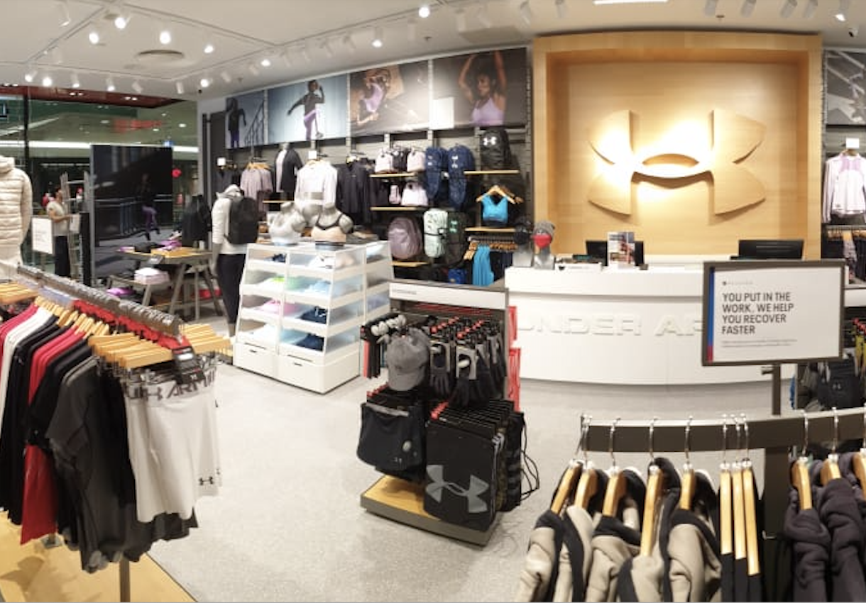 Under Armour Brand House foto 4