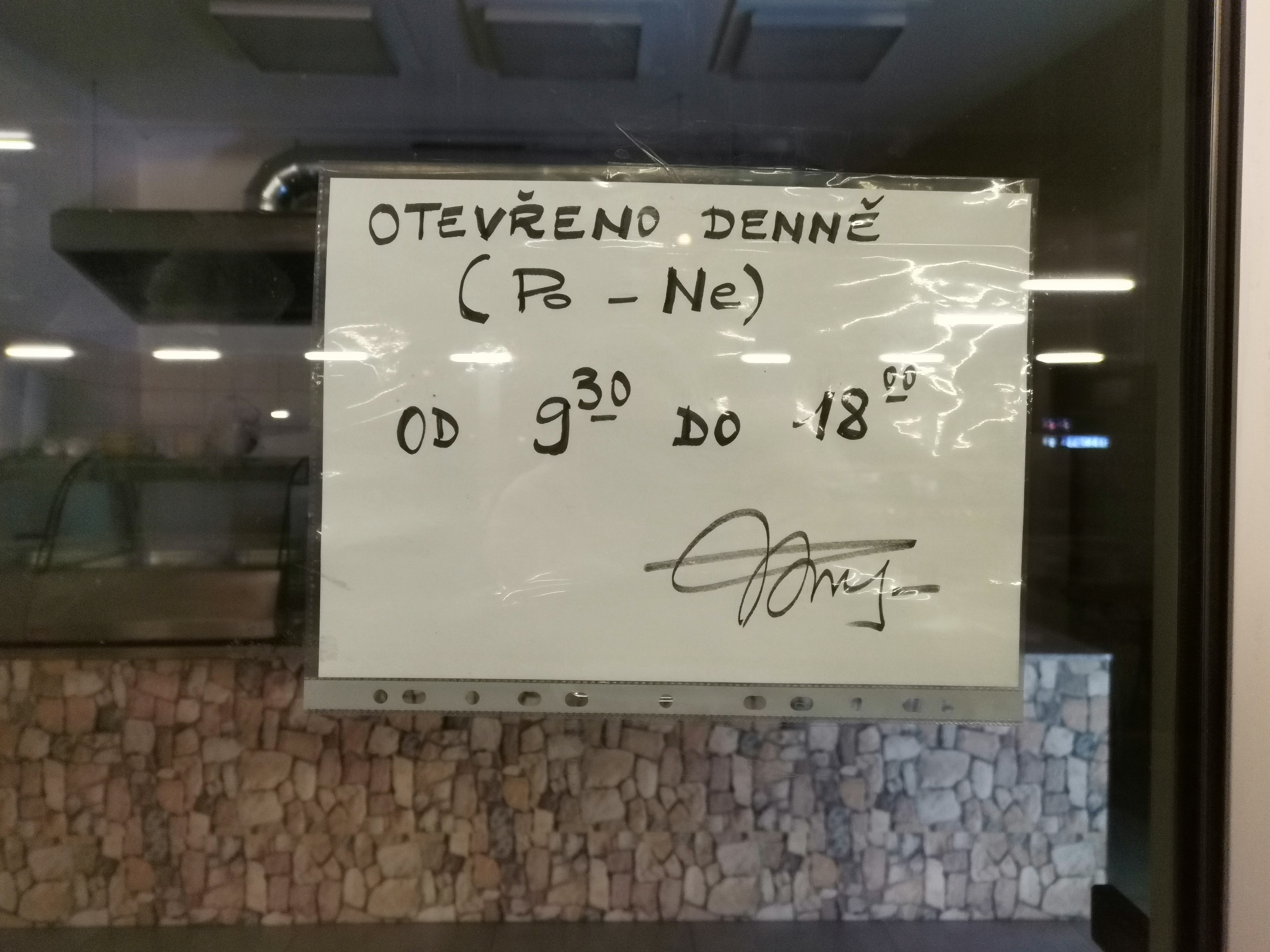 Nákupní centrum ODRA foto 2
