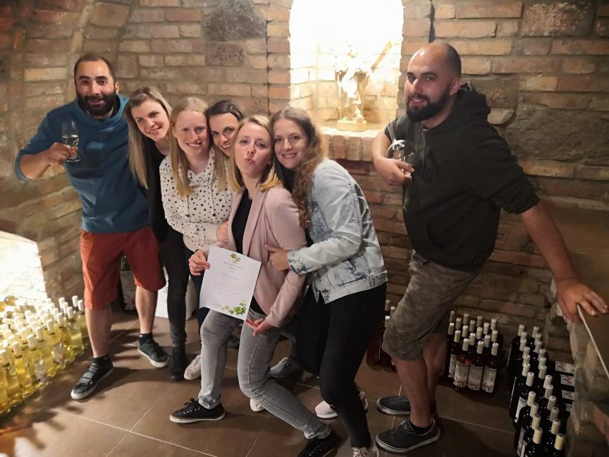 Rodinné vinařství Zahnaš foto 4