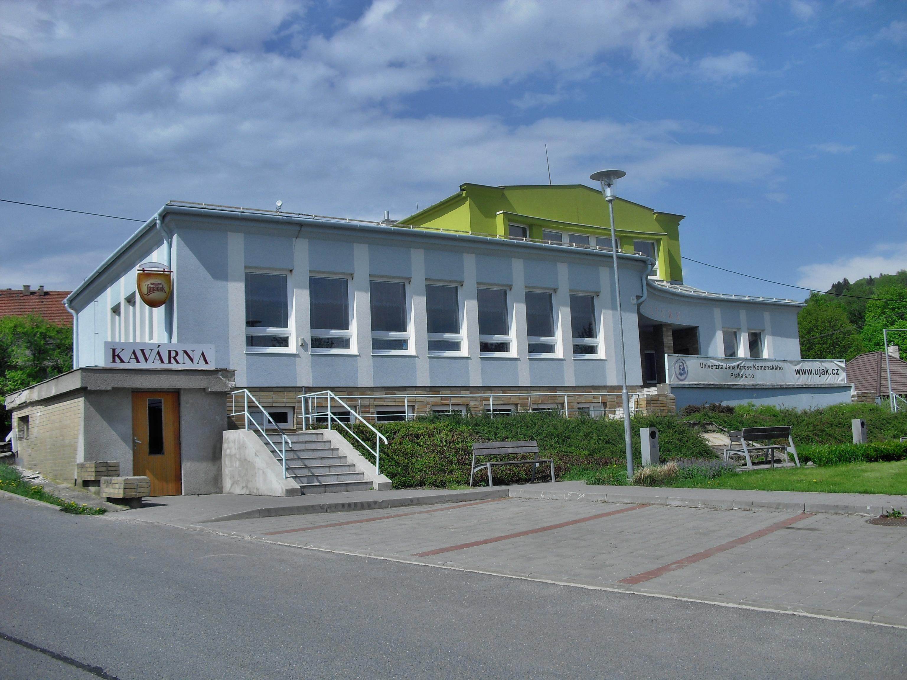 Obecní knihovna ve Starém Hrozenkově