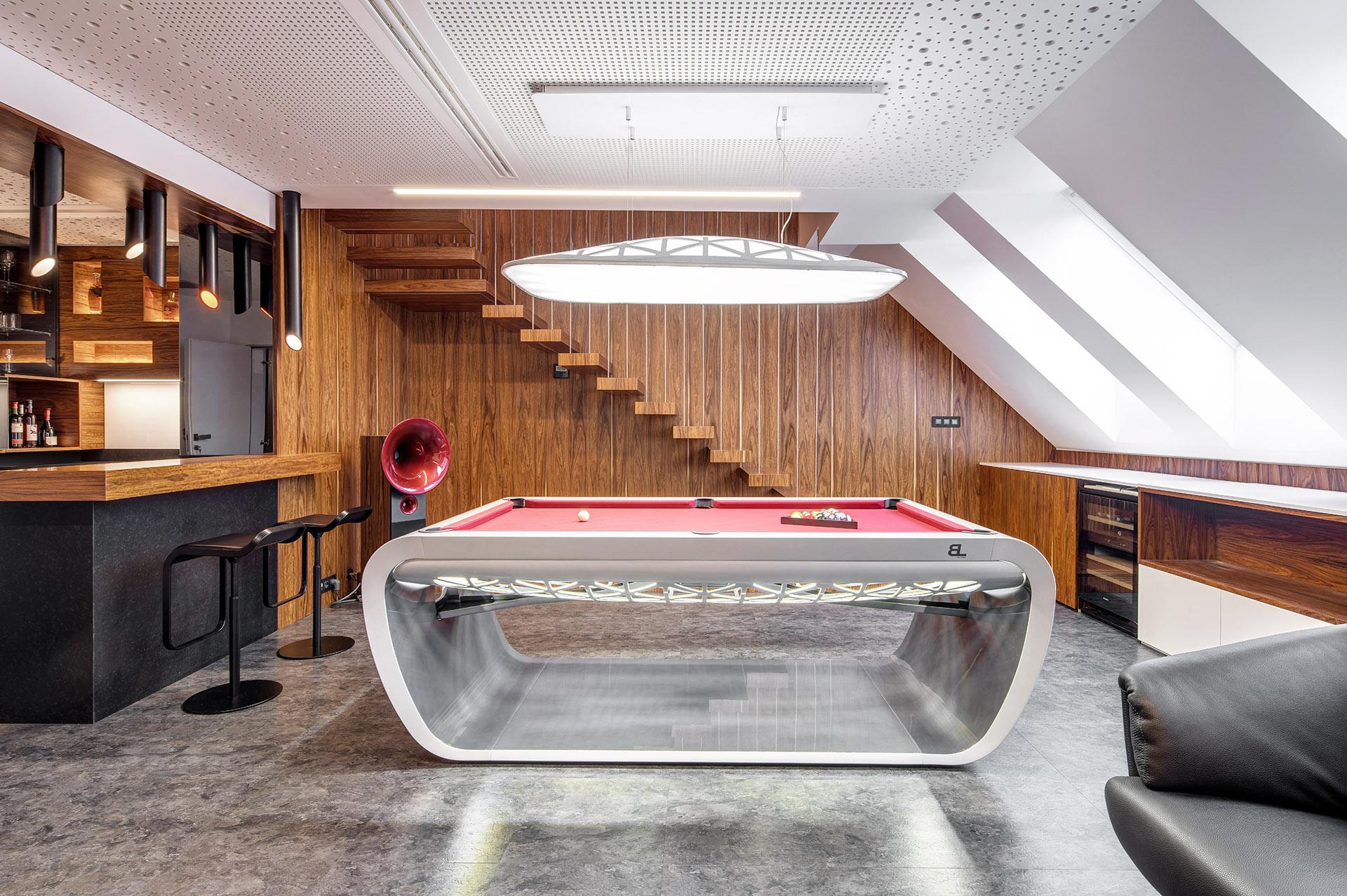 RM KŘIVONOSKA DESIGN s.r.o.