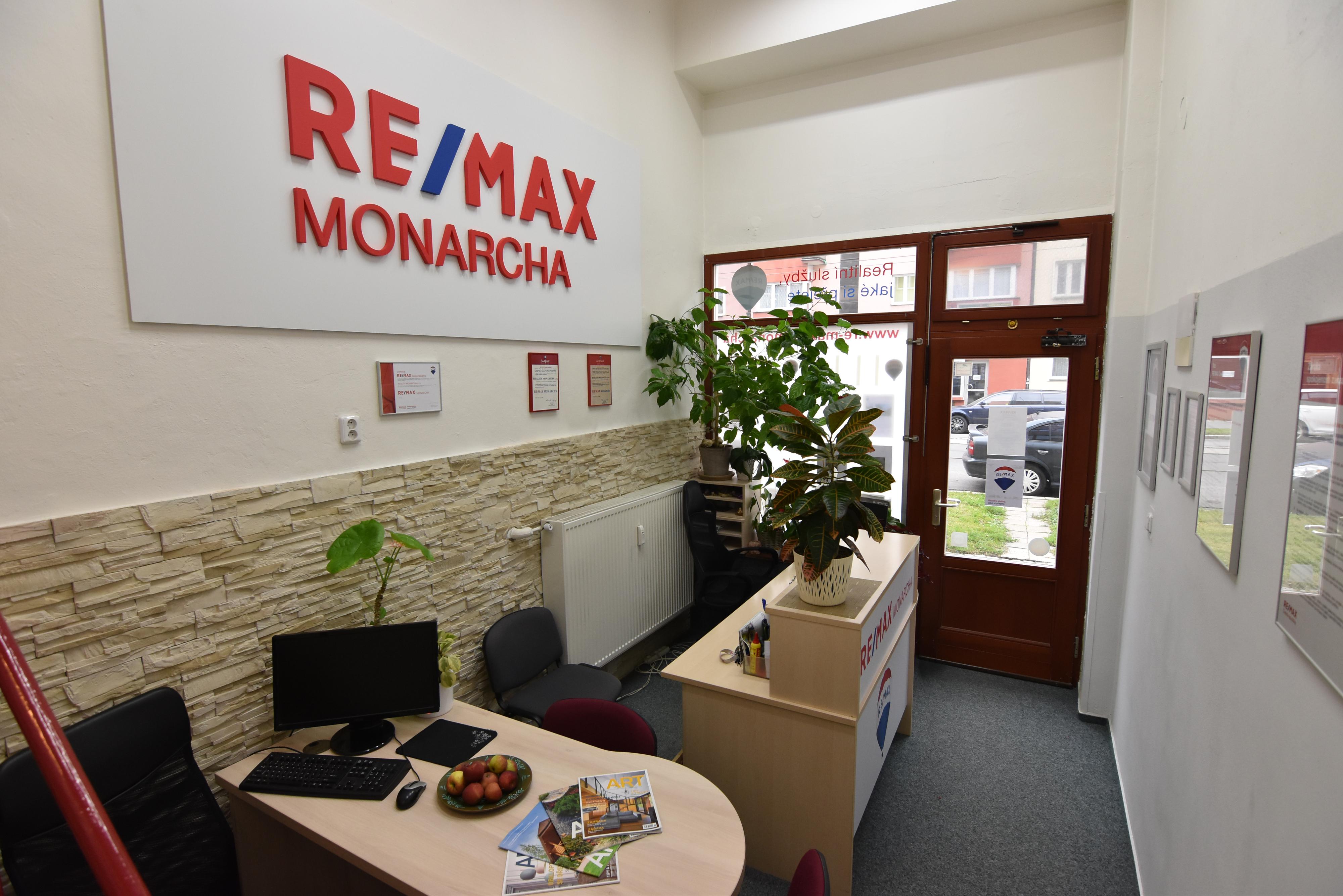 RE/MAX MONARCHA foto 6
