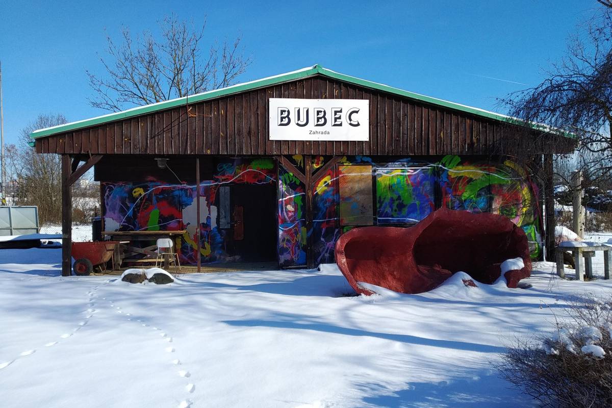 Hospoda Na hřišti Řeporyje foto 2