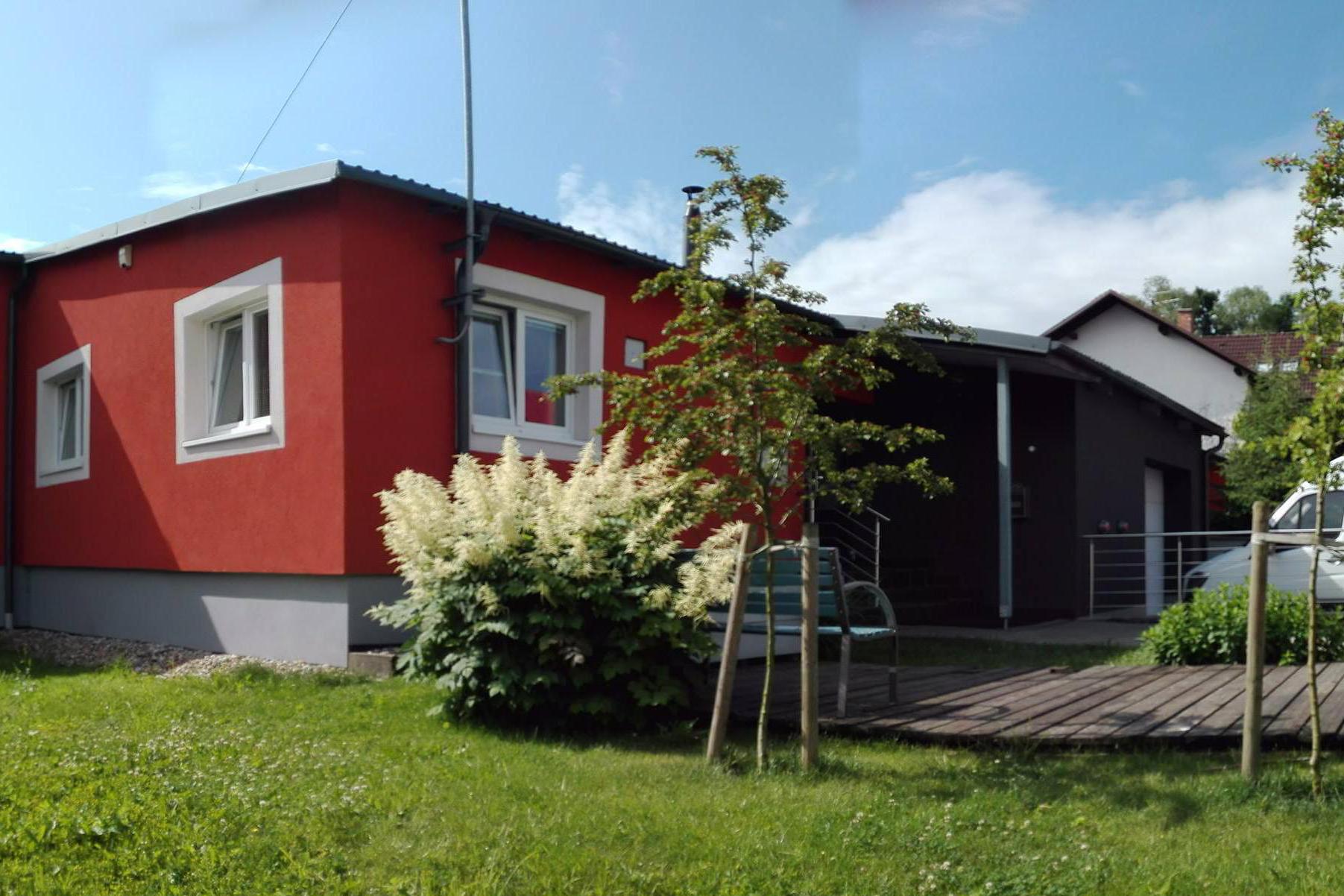 Karla NEUBAUEROVÁ - KPT potahové látky