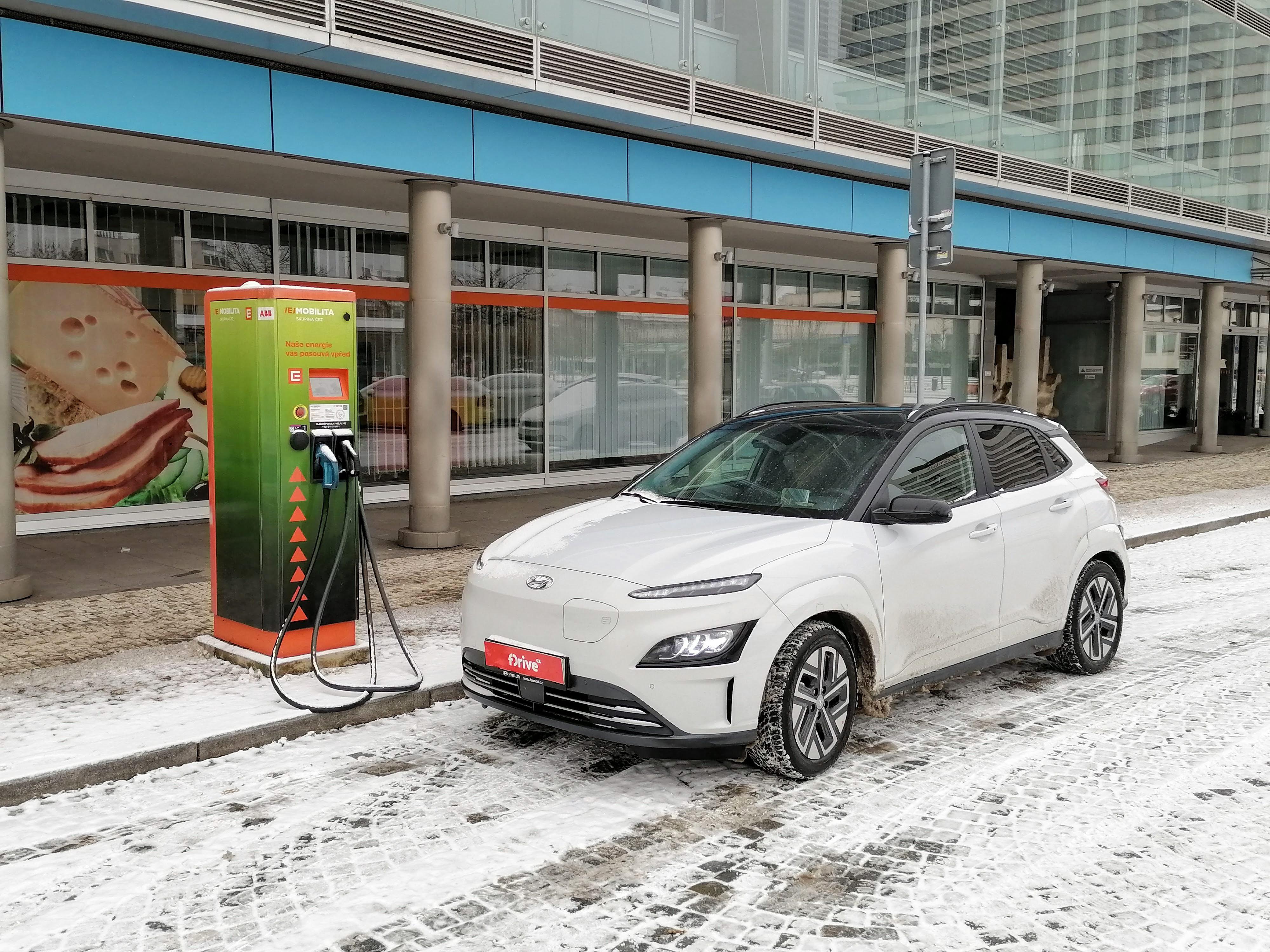 Nabíjecí stanice ČEZ foto 3