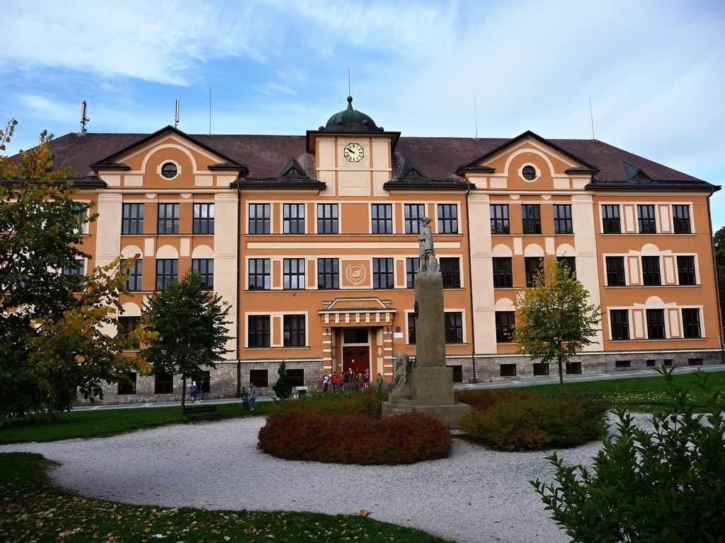 ZŠ V. Hejny, Červený Kostelec foto 3