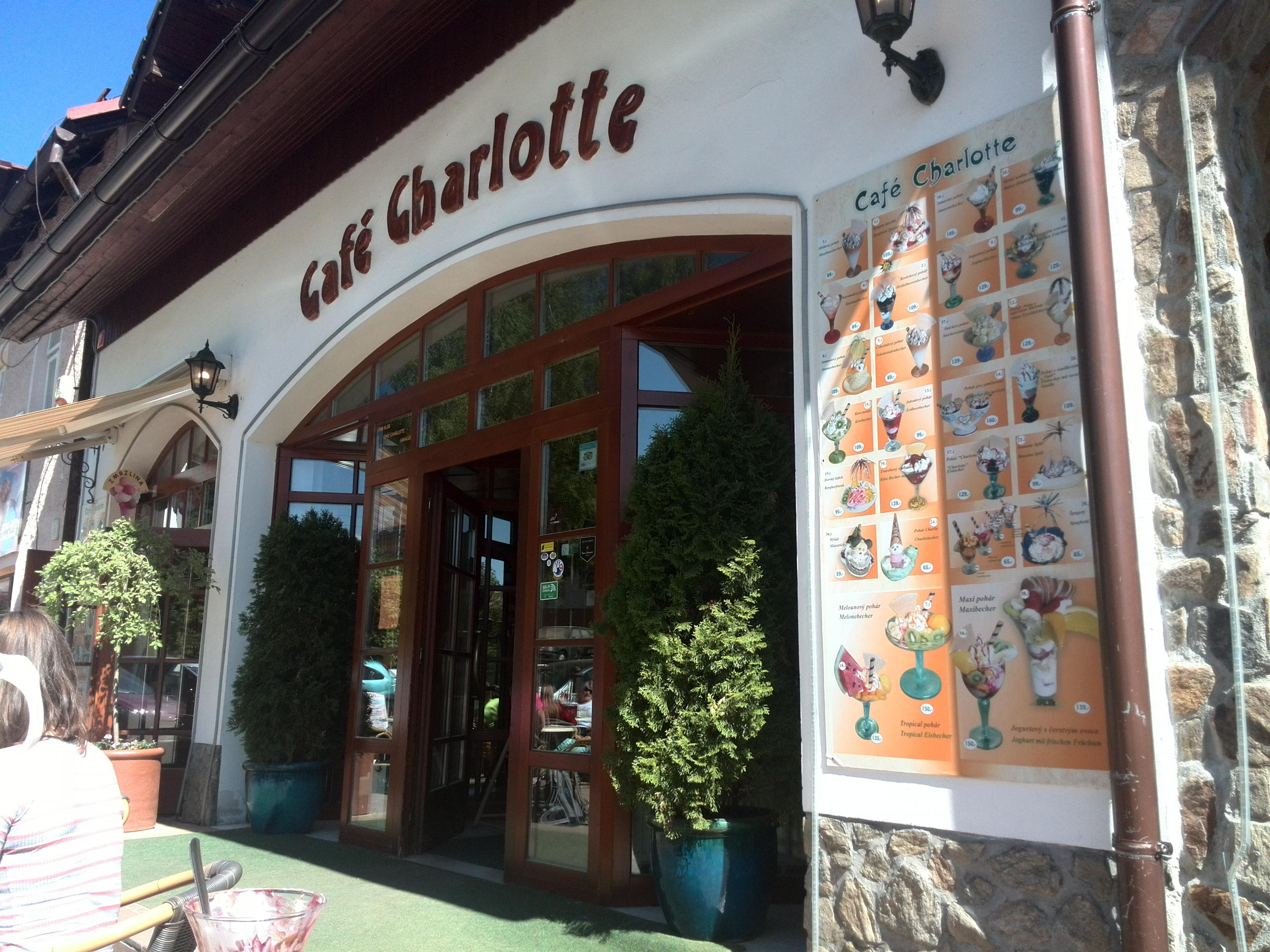 Café Charlotte foto 4