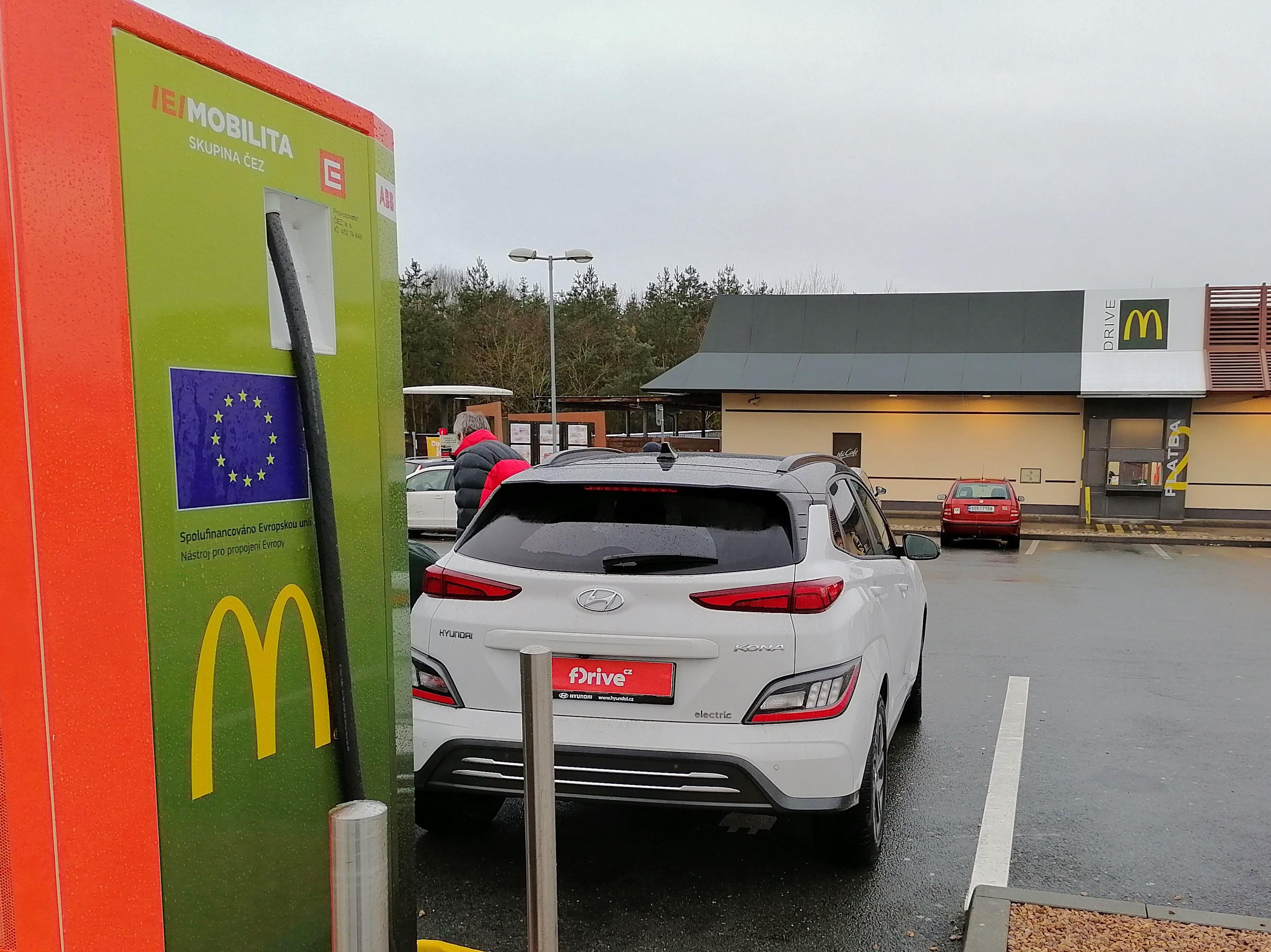 Nabíjecí stanice ČEZ foto 3