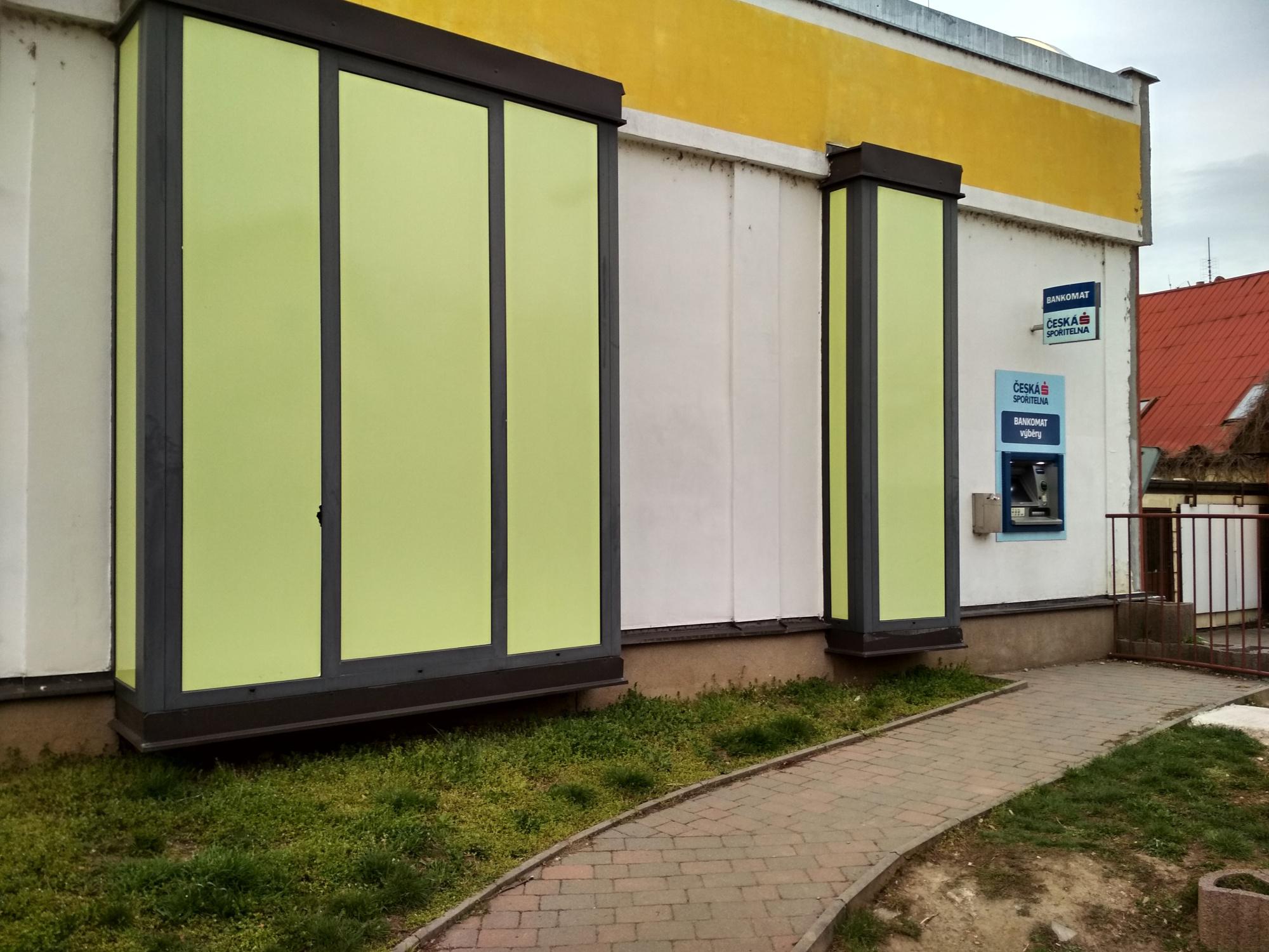 Bankomat České spořitelny foto 2