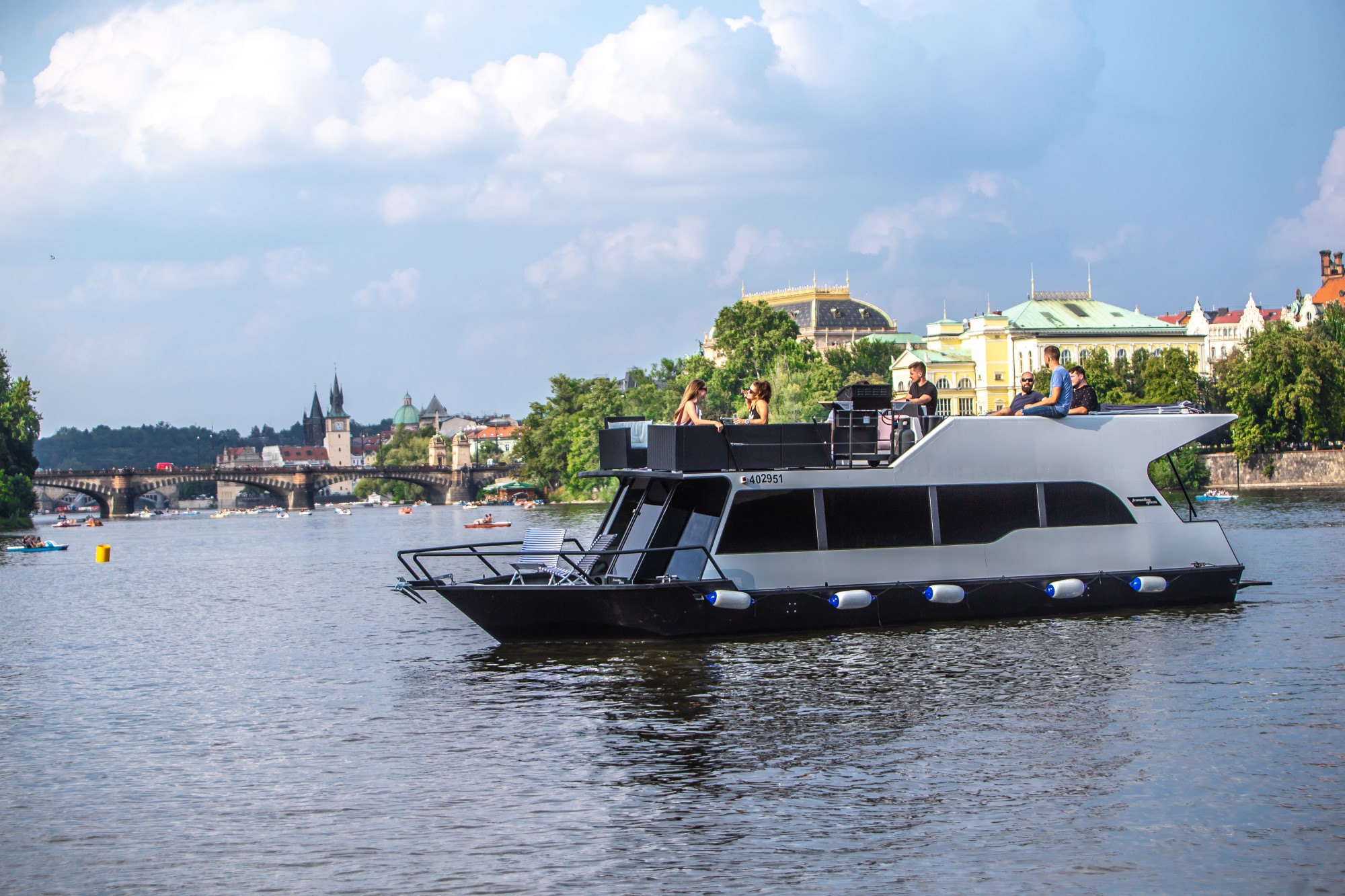 Yachtboat Prague foto 3