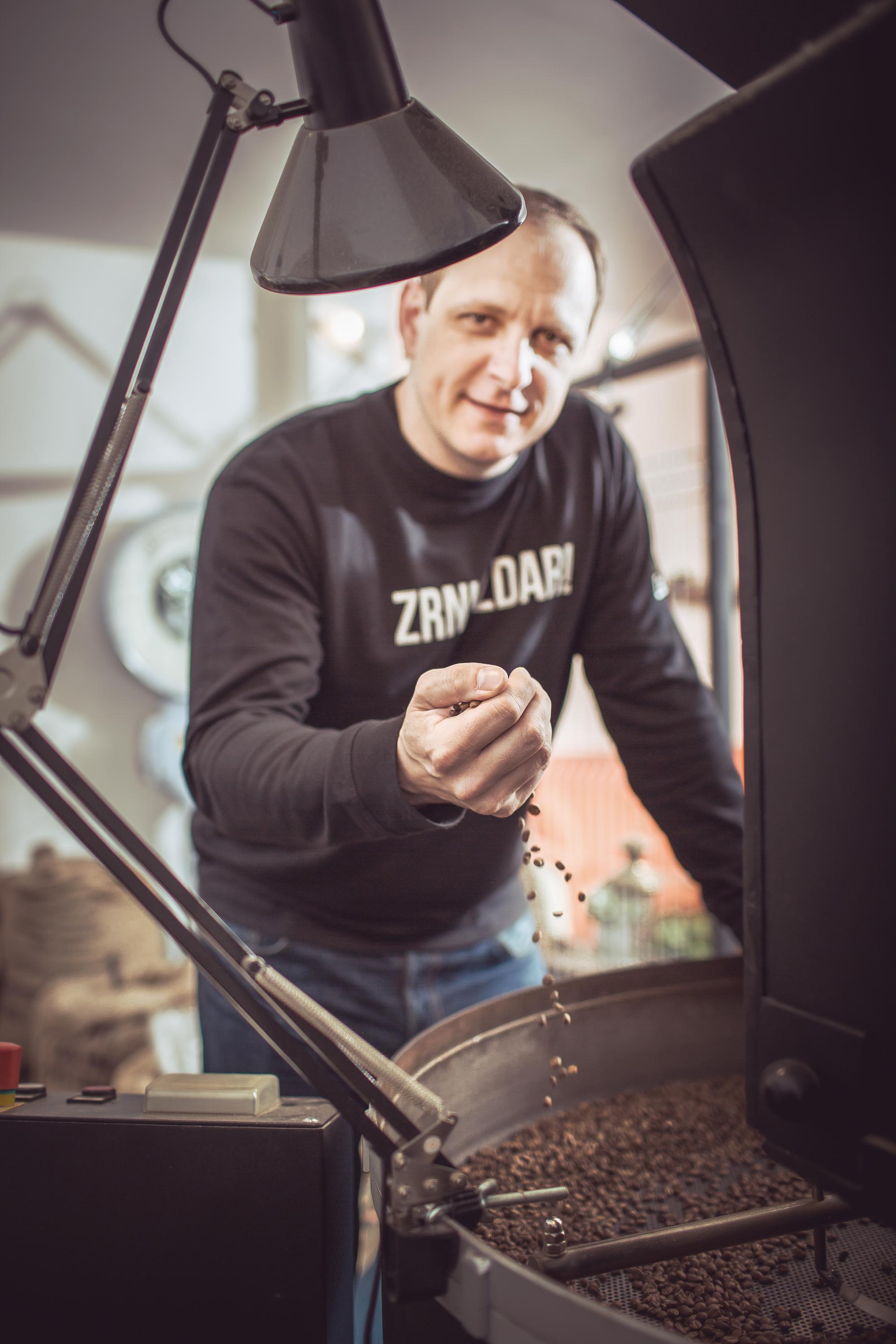 Pražírna kávy Hospodářský foto 4