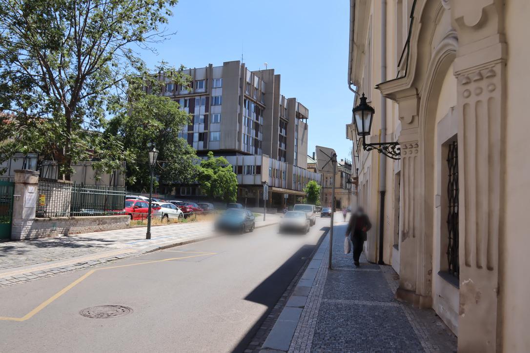 Nemocniční lékárna VFN v Praze, odd. výdeje pro veřejnost II foto 5