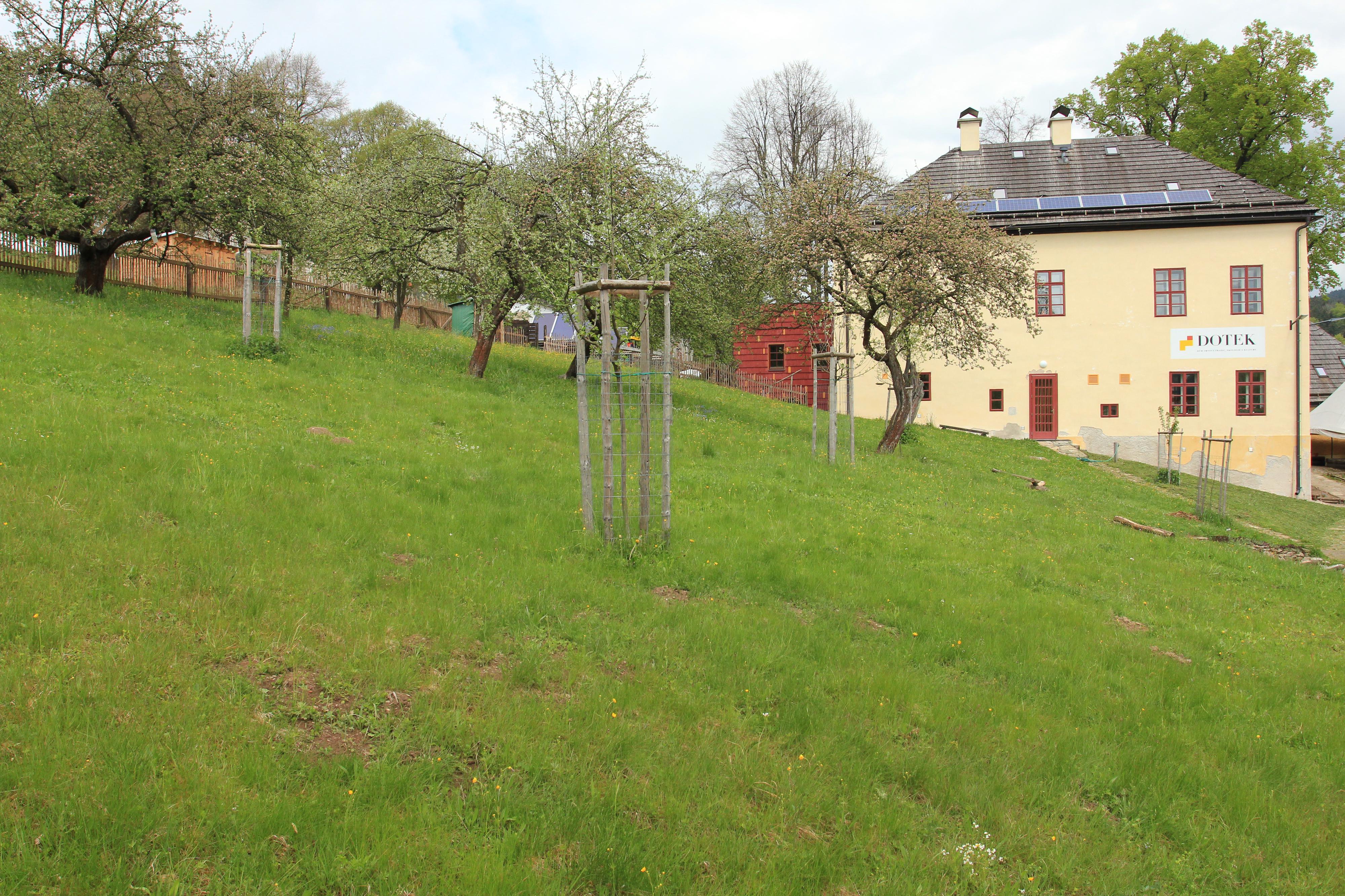 Přírodní zahrada DOTEK foto 2