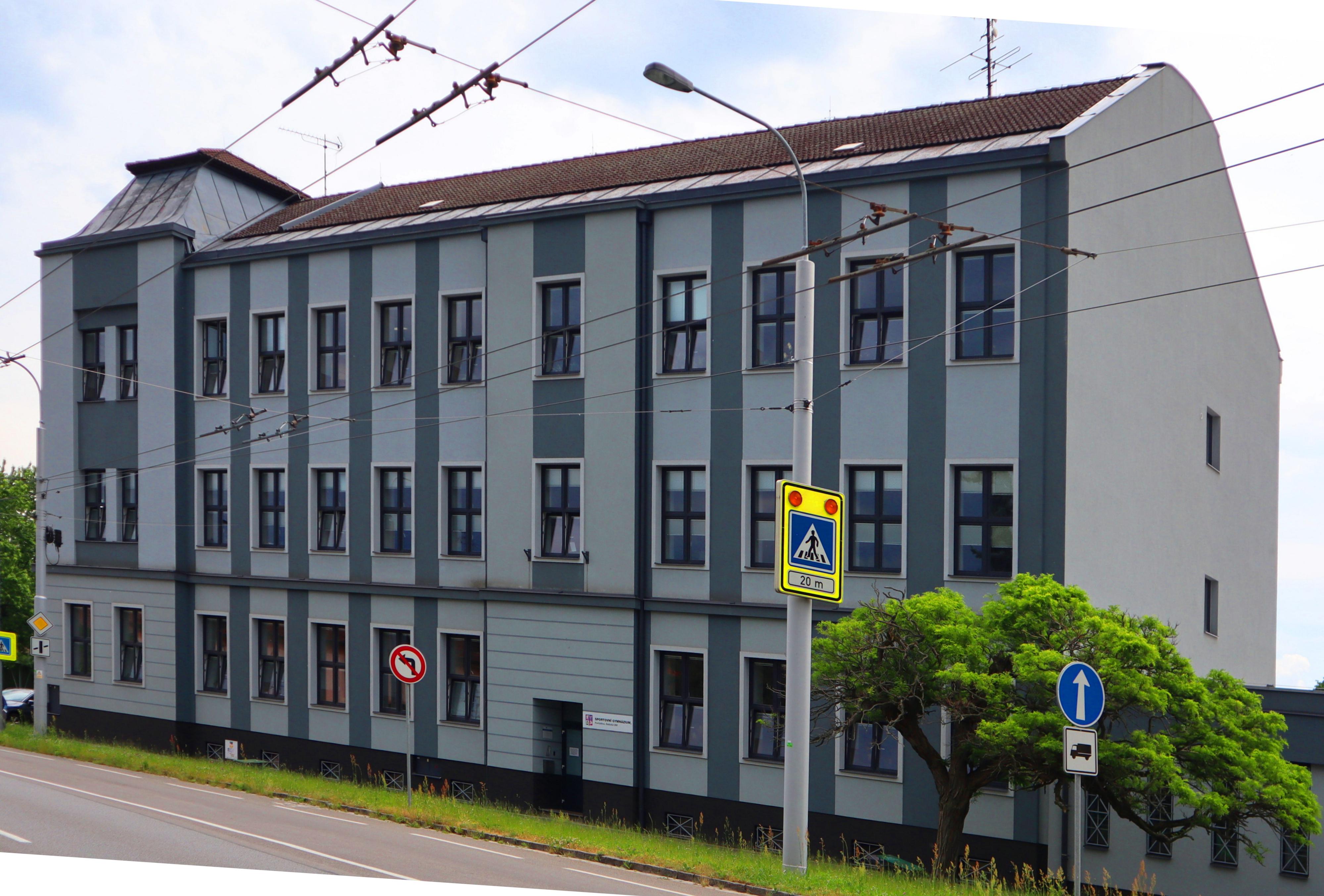 Sportovní gymnázium, Pardubice, Dašická 268 foto 2