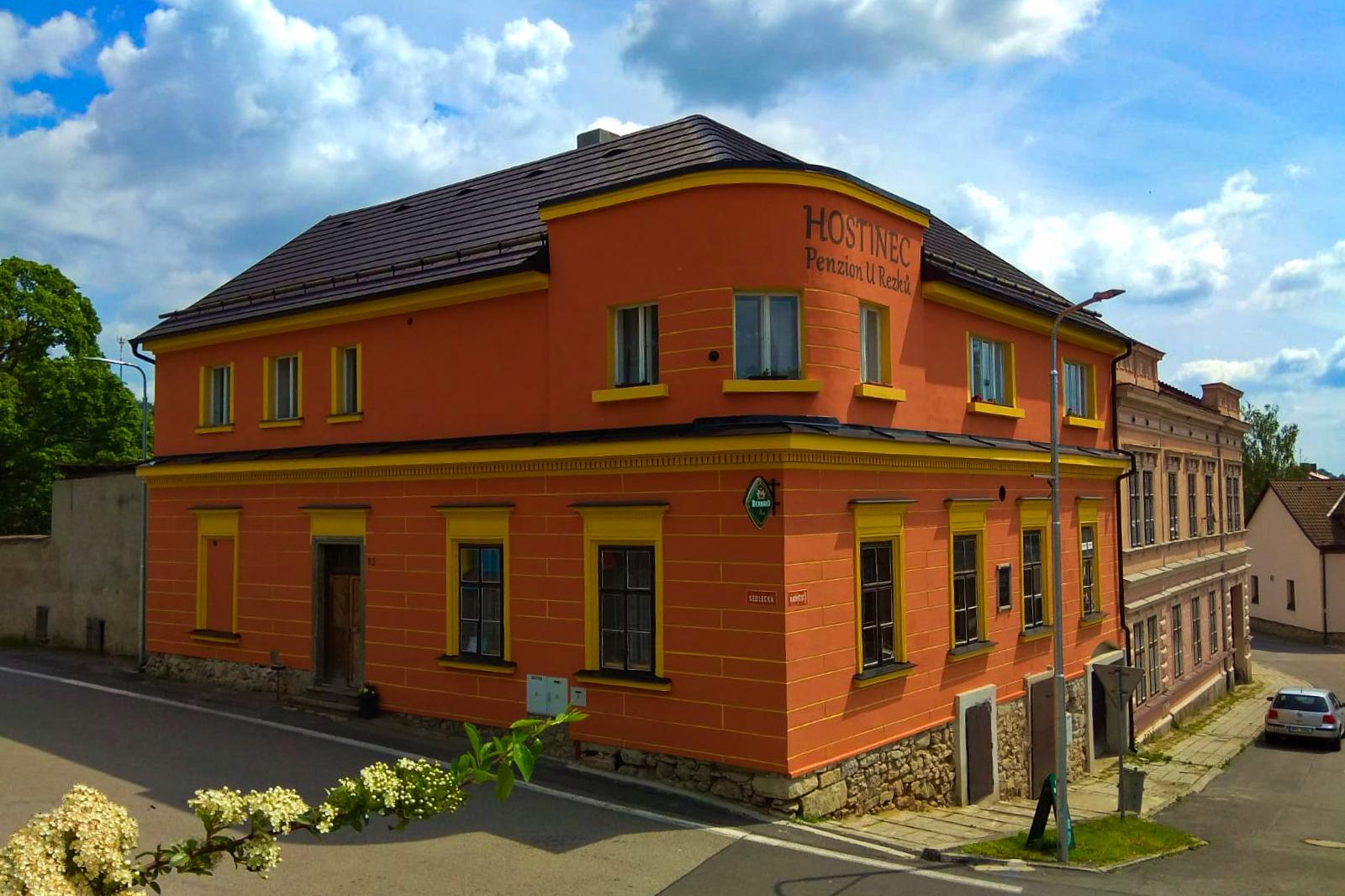 Hostinec a penzion U Rezků