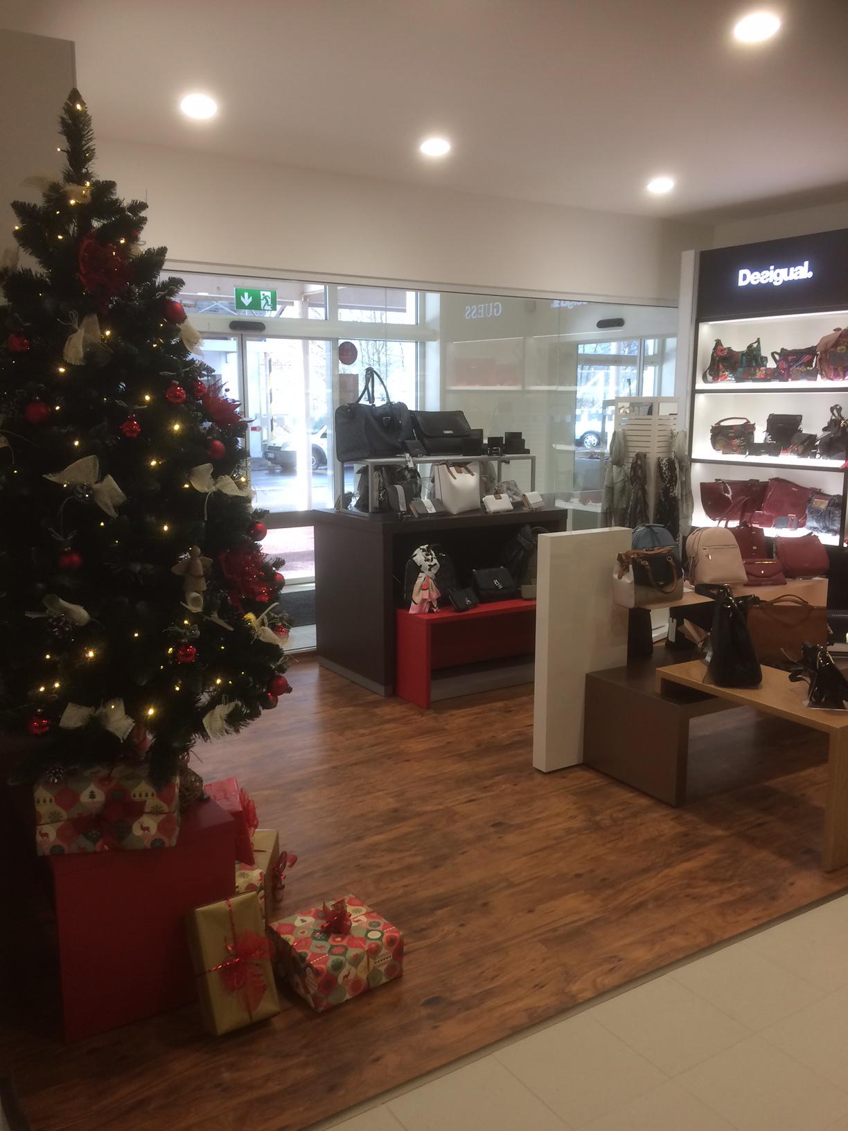 TRAVEL FREE SHOP foto 4