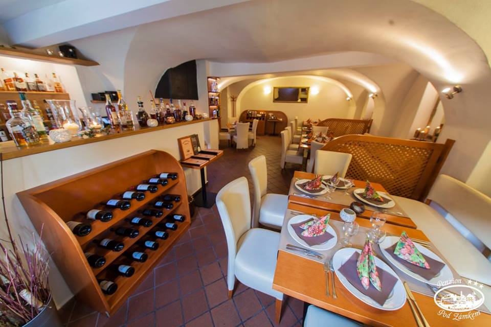 Restaurace Pod Zámkem foto 2