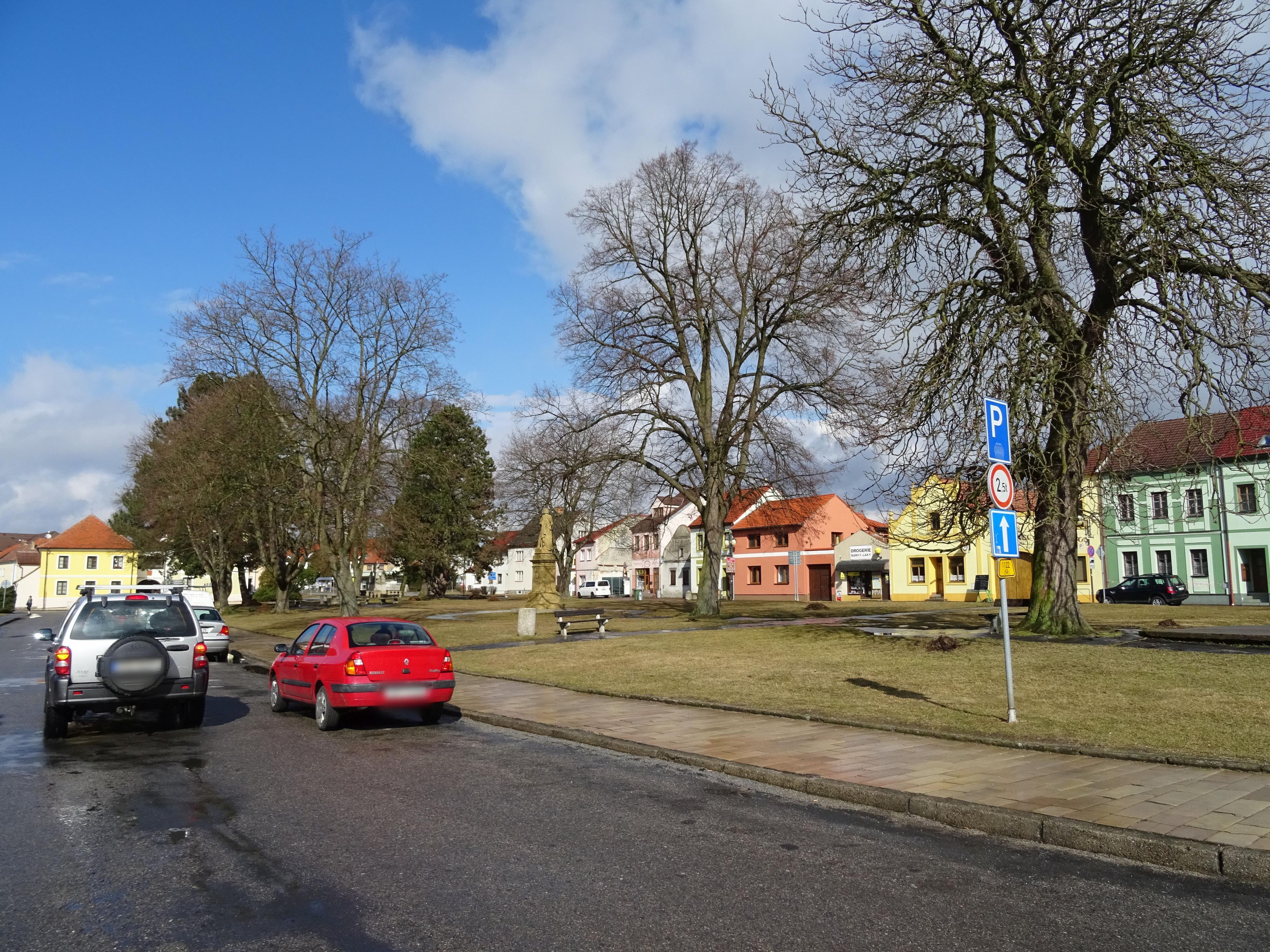 Borovany - městský úřad foto 5