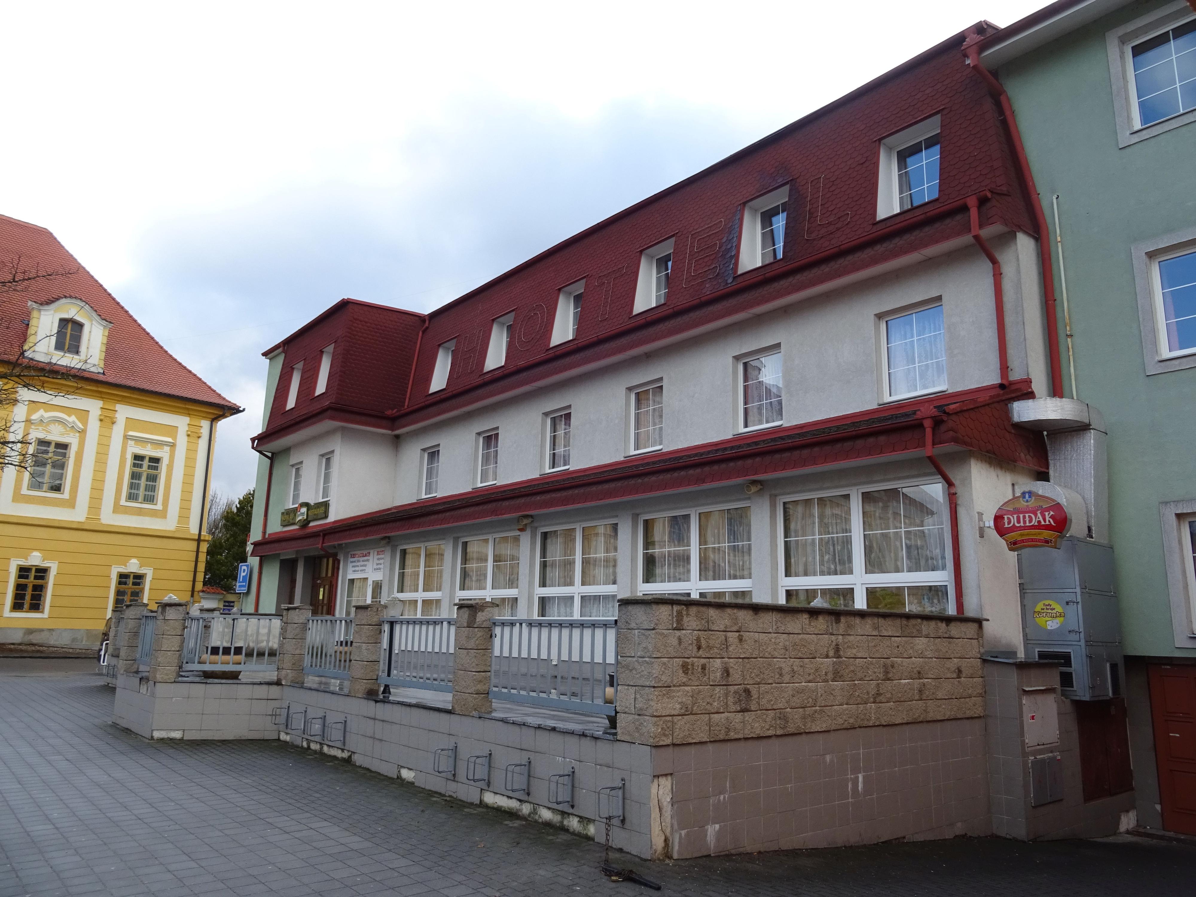Restaurace Hotelu ALF foto 6