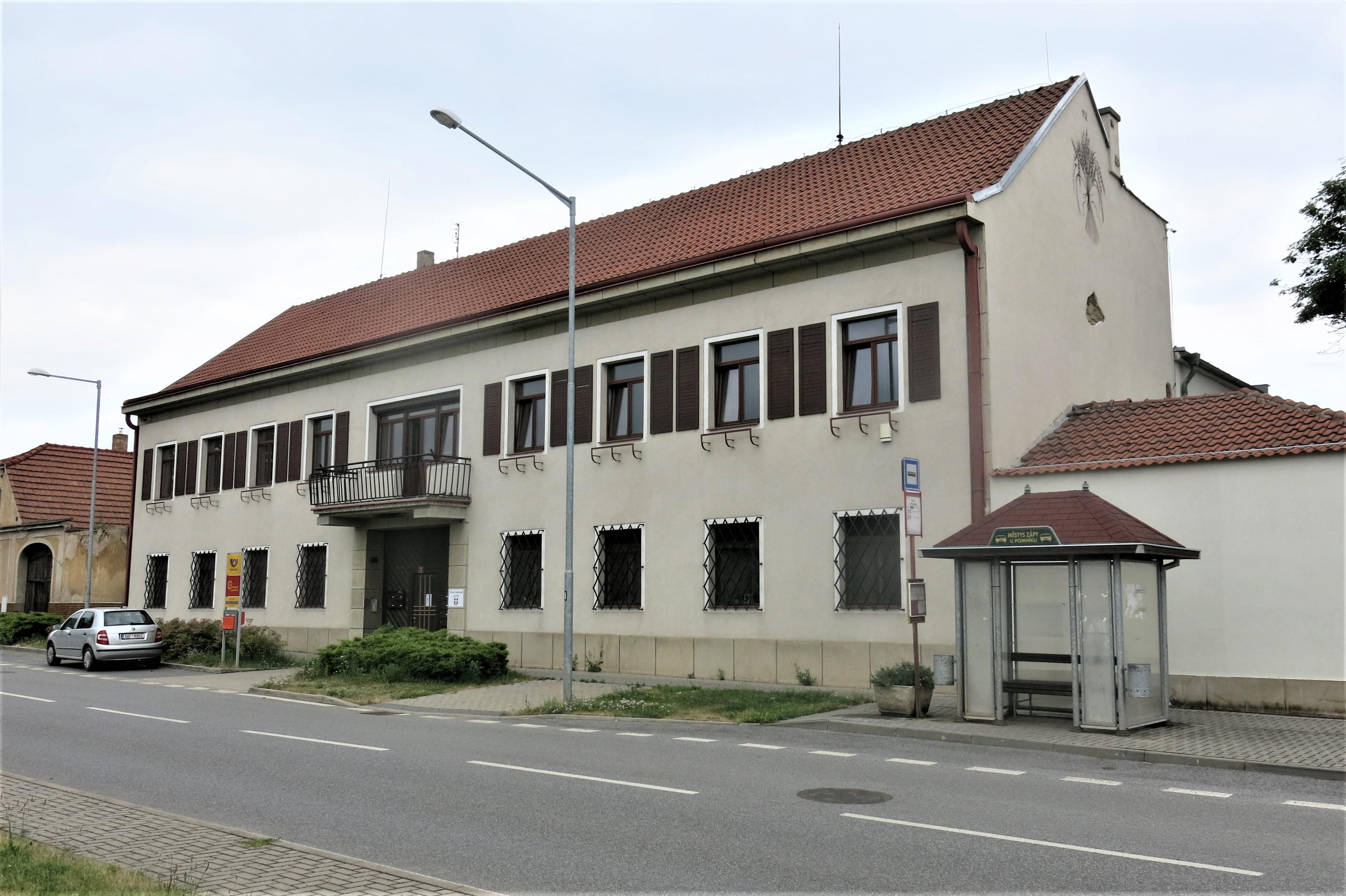Zápy - úřad městyse foto 2