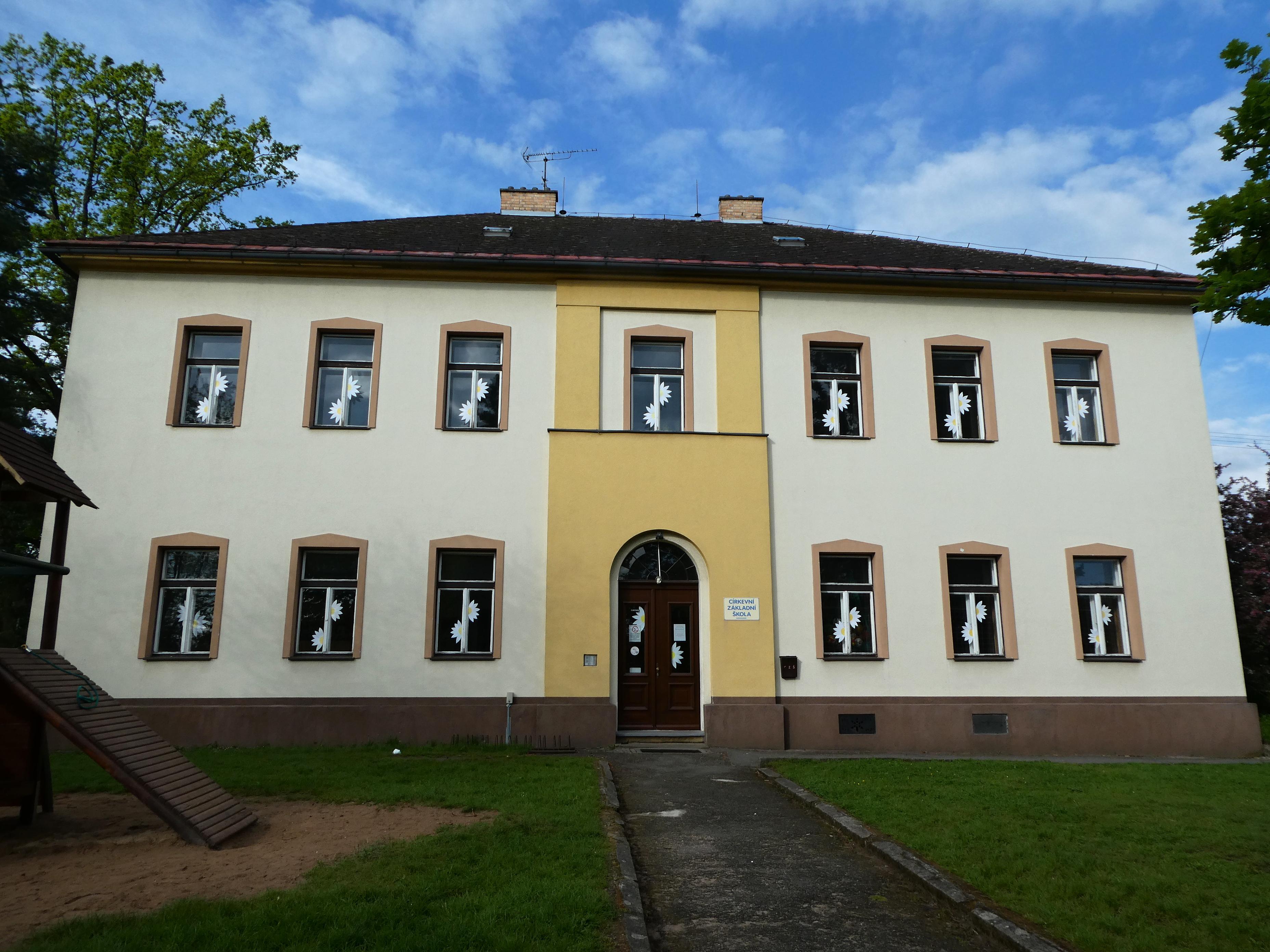 Církevní základní škola Borohrádek foto 3