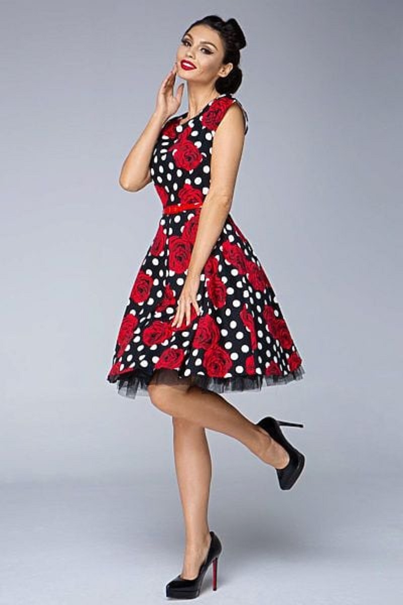 ŠATY -  Půjčovna, prodejna, komise foto 6