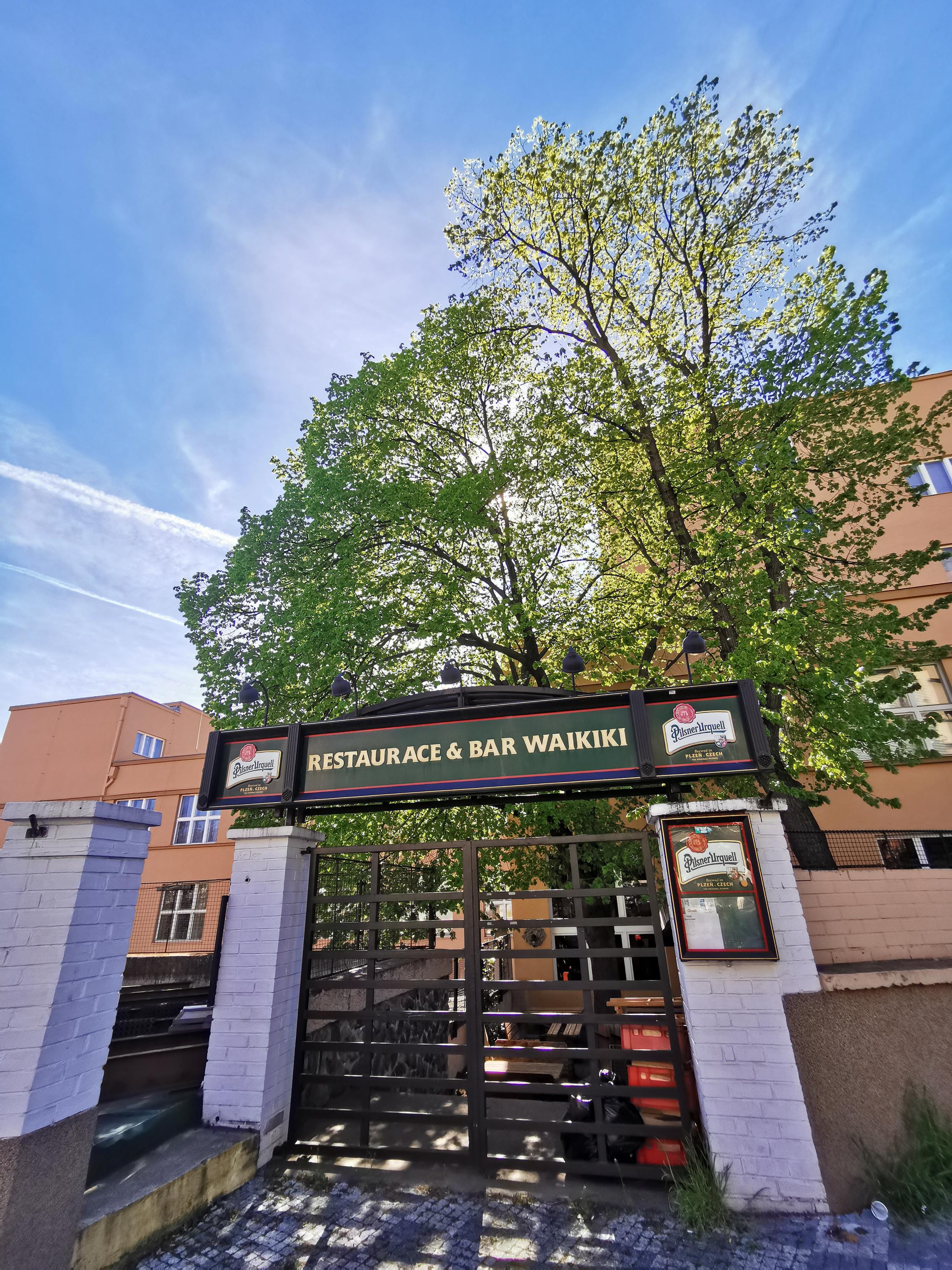 Restaurant & Music Bar Waikiki foto 3