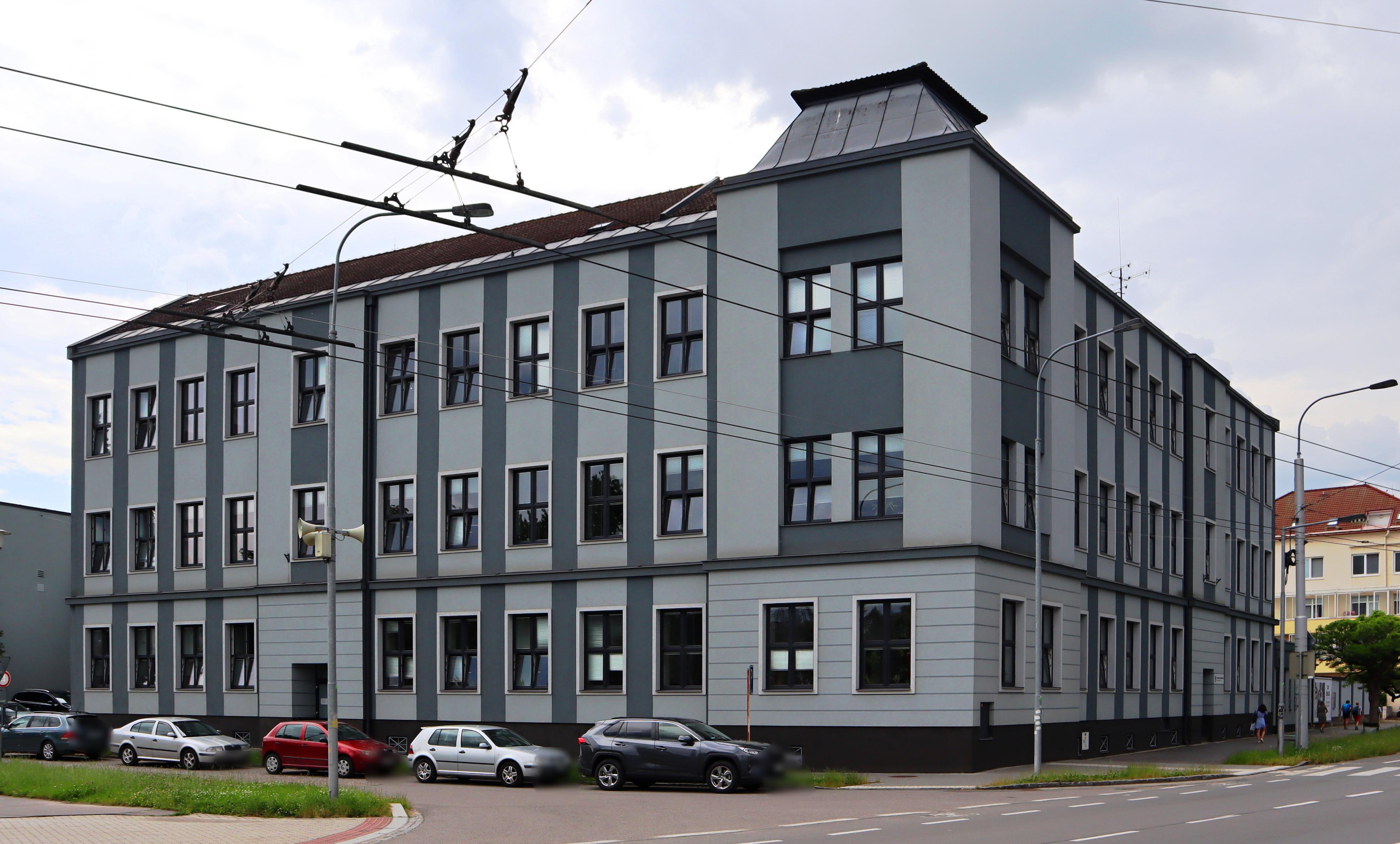 Sportovní gymnázium, Pardubice, Dašická 268 foto 3