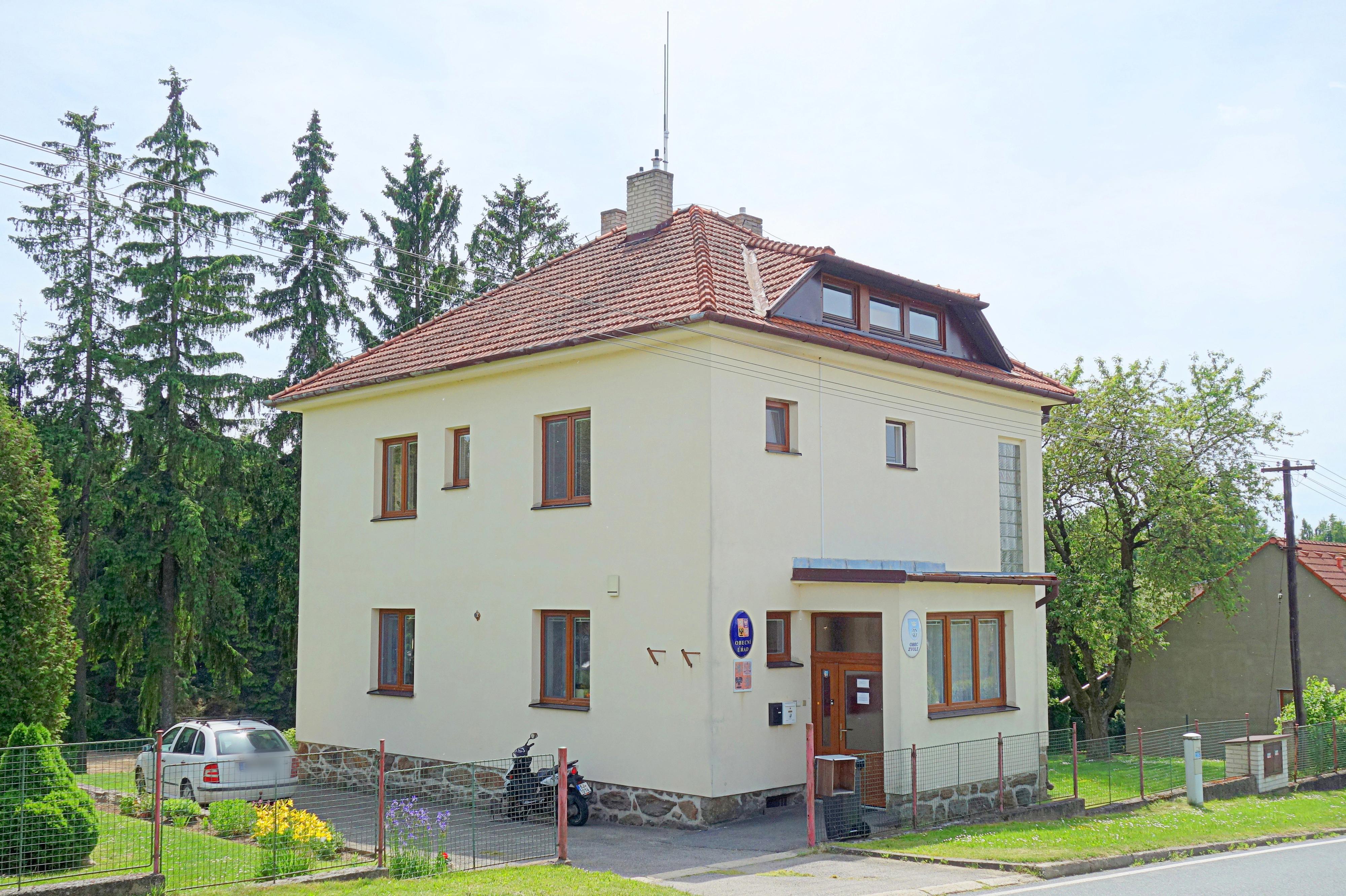 Zvole - obecní úřad