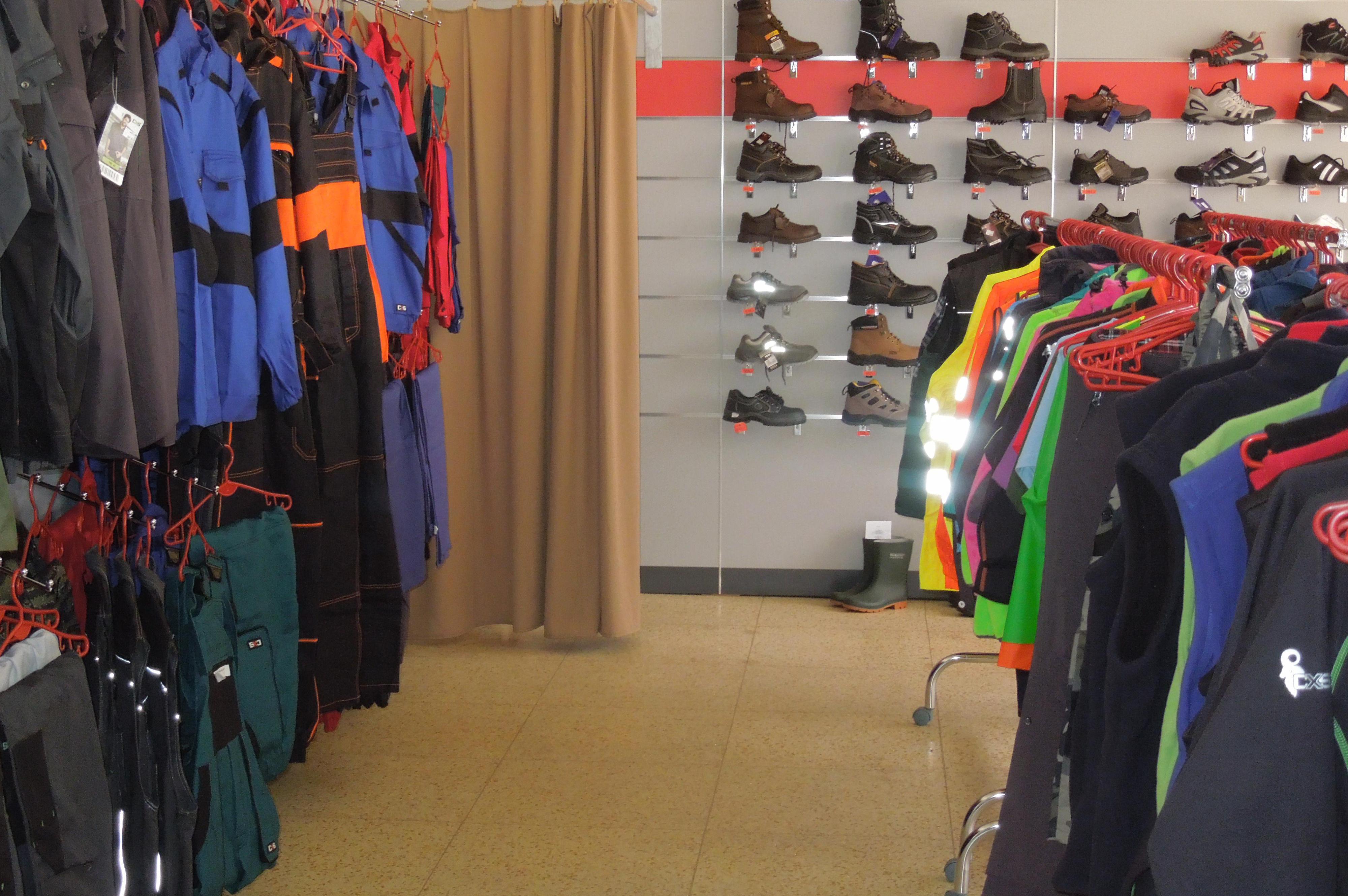 Pracovní oděvy - Markéta Žilková foto 1